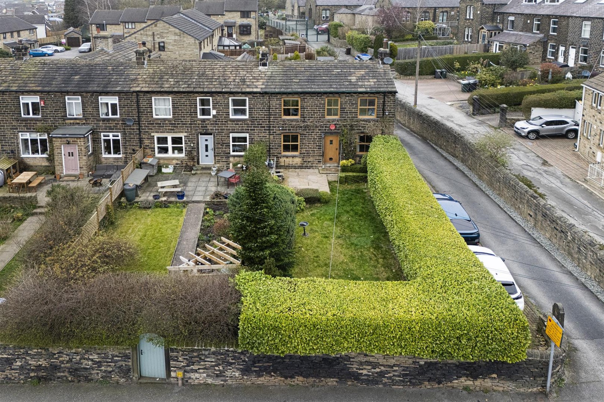 Images for Far Bank, Shelley, Huddersfield