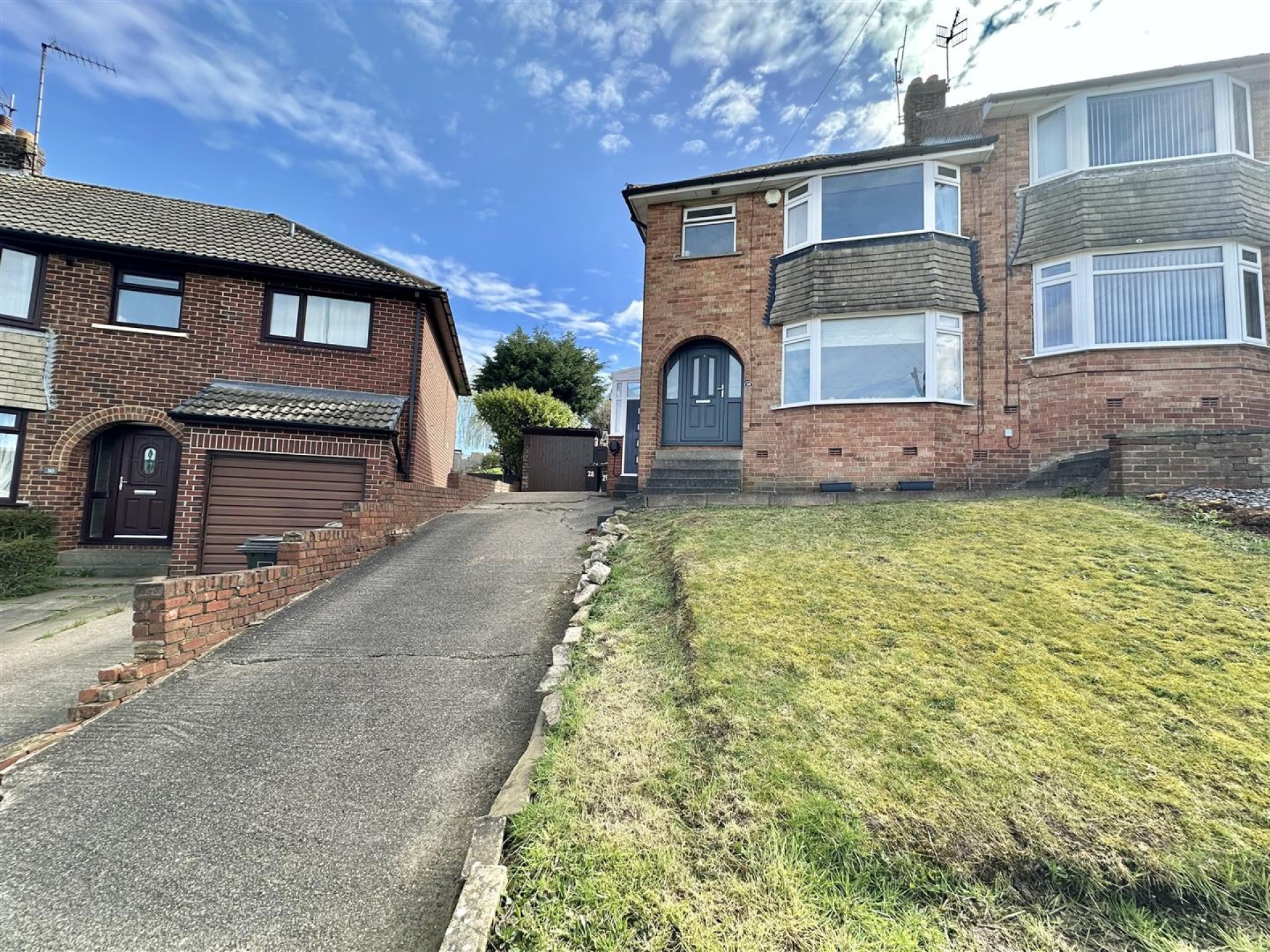 Images for Cornmill Crescent, Liversedge