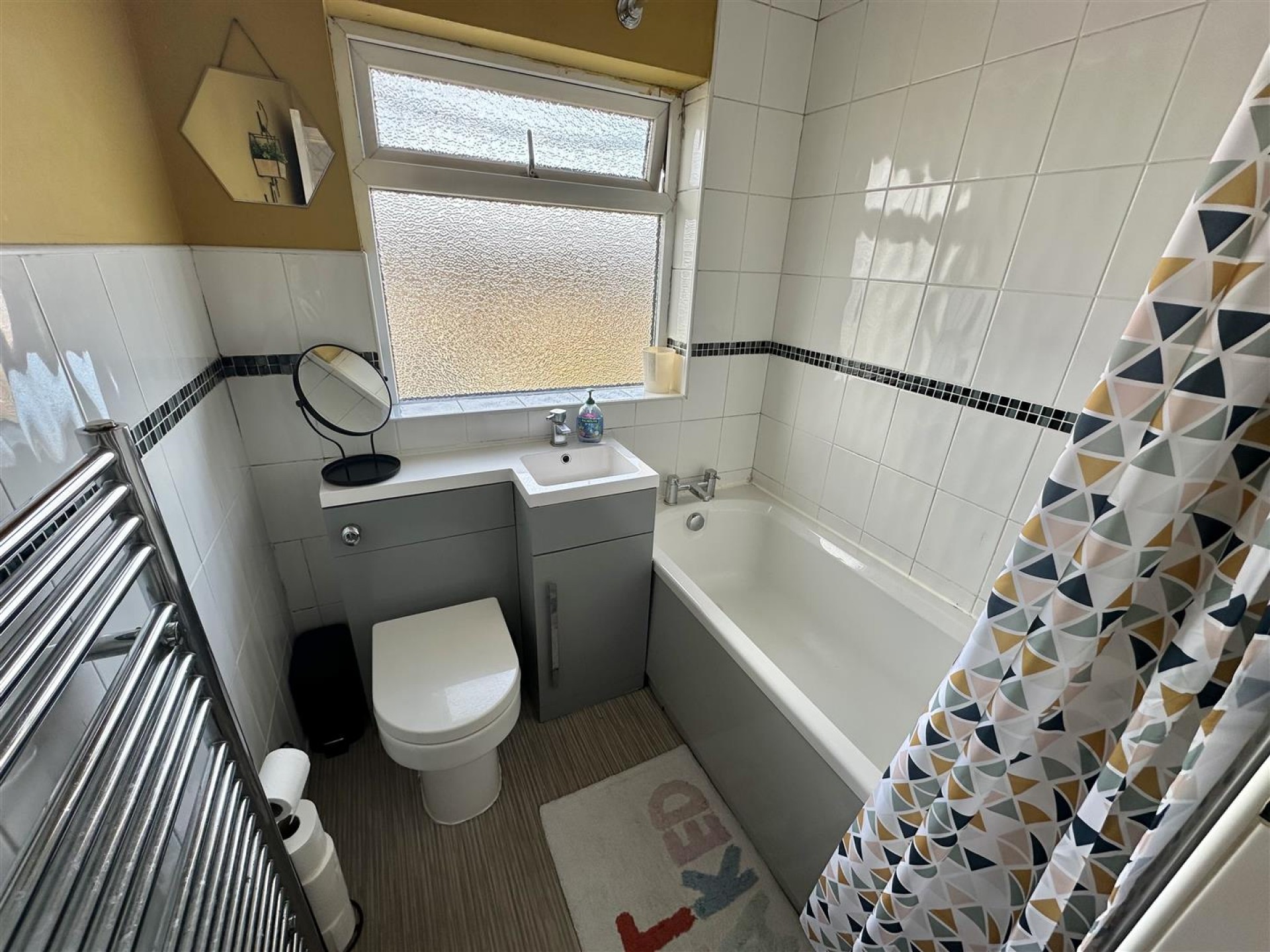 Images for Cornmill Crescent, Liversedge