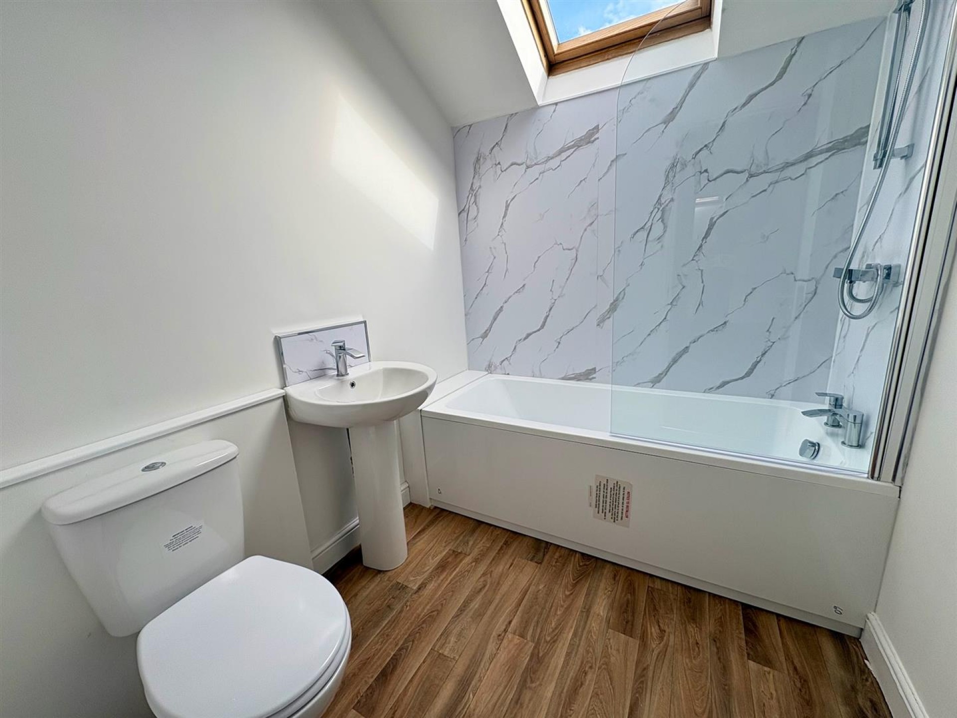 Images for Sandhall Green, Halifax