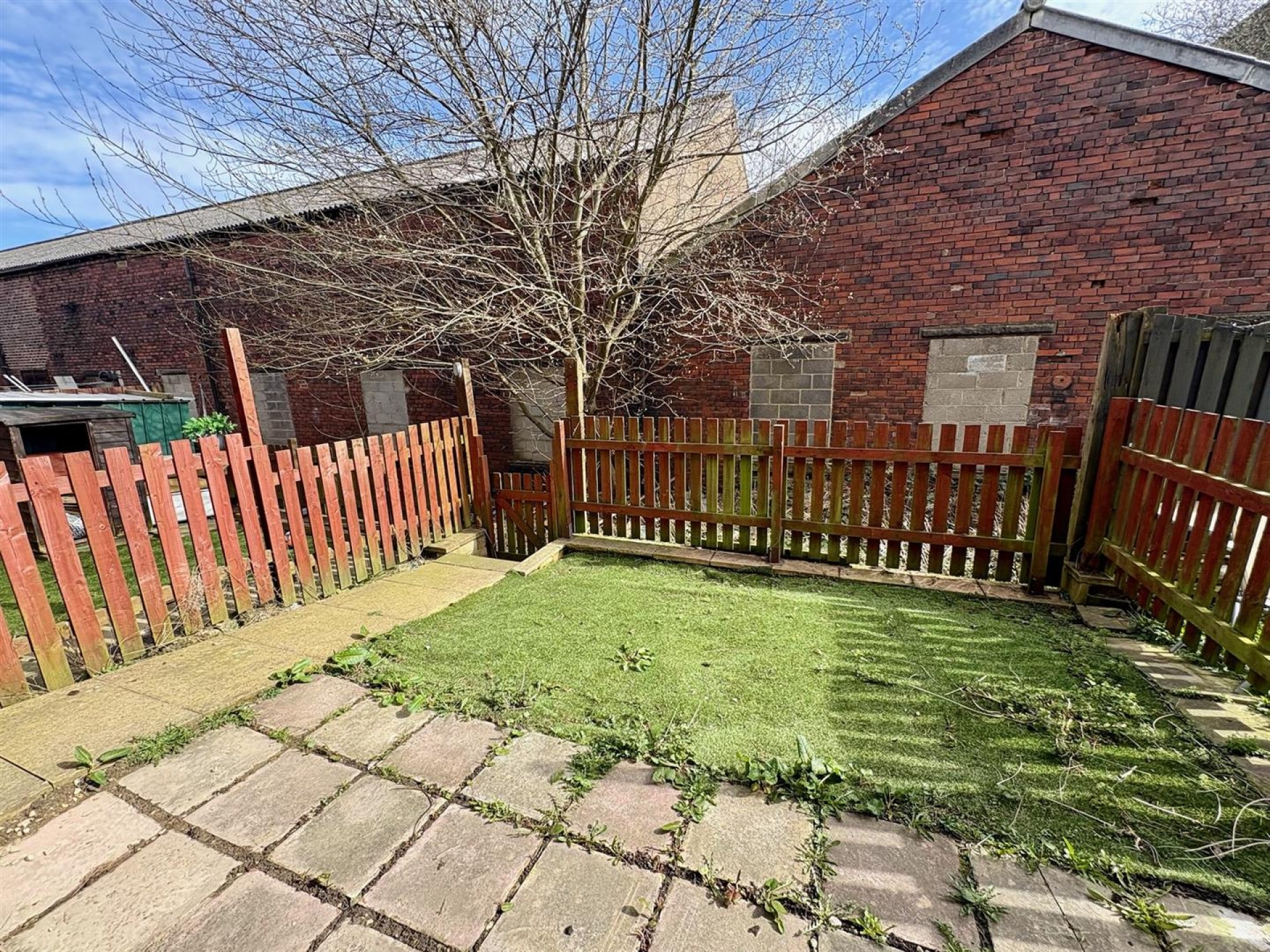 Images for Sandhall Green, Halifax