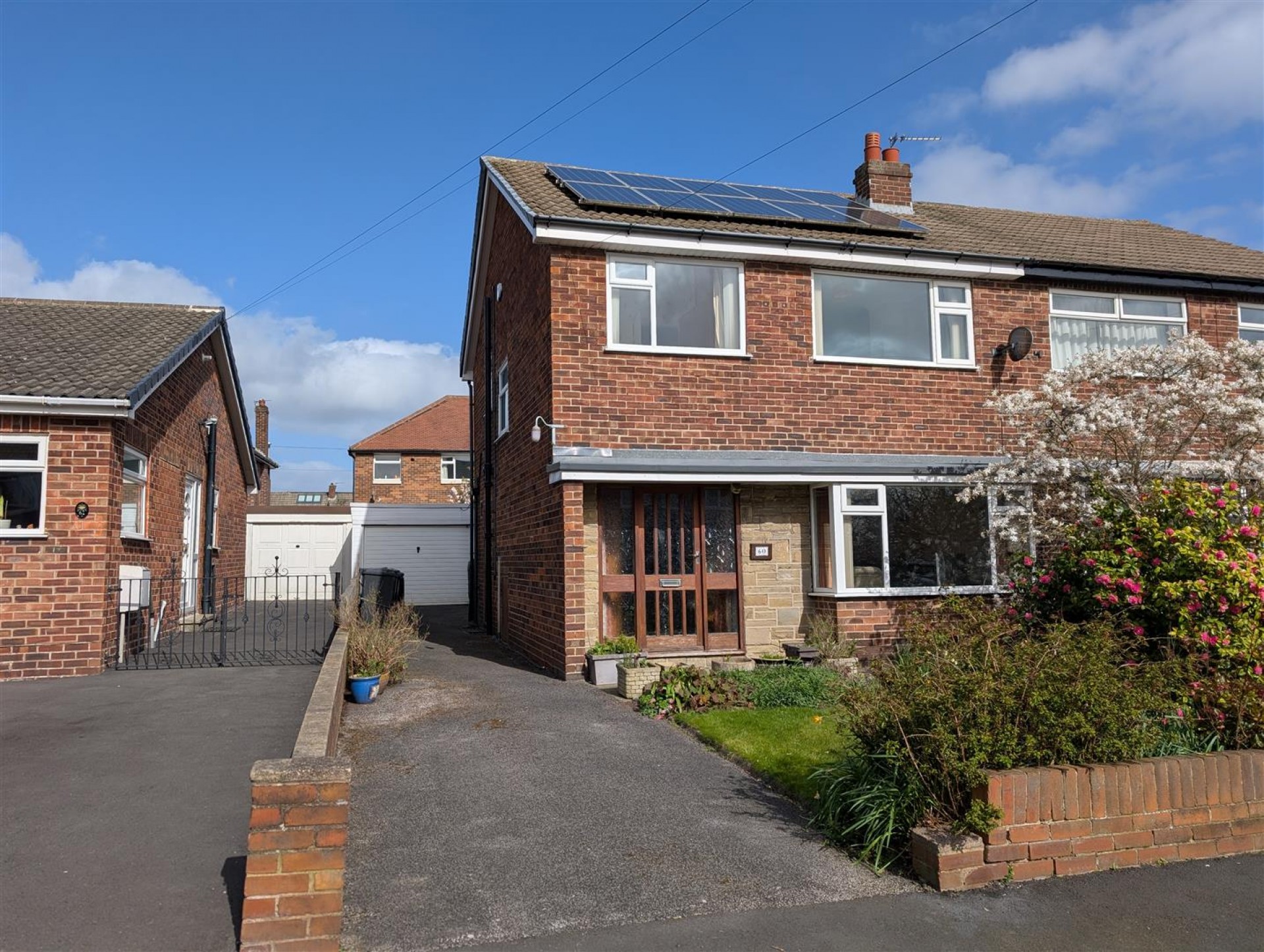 Images for Sunny Bank Avenue, Mirfield