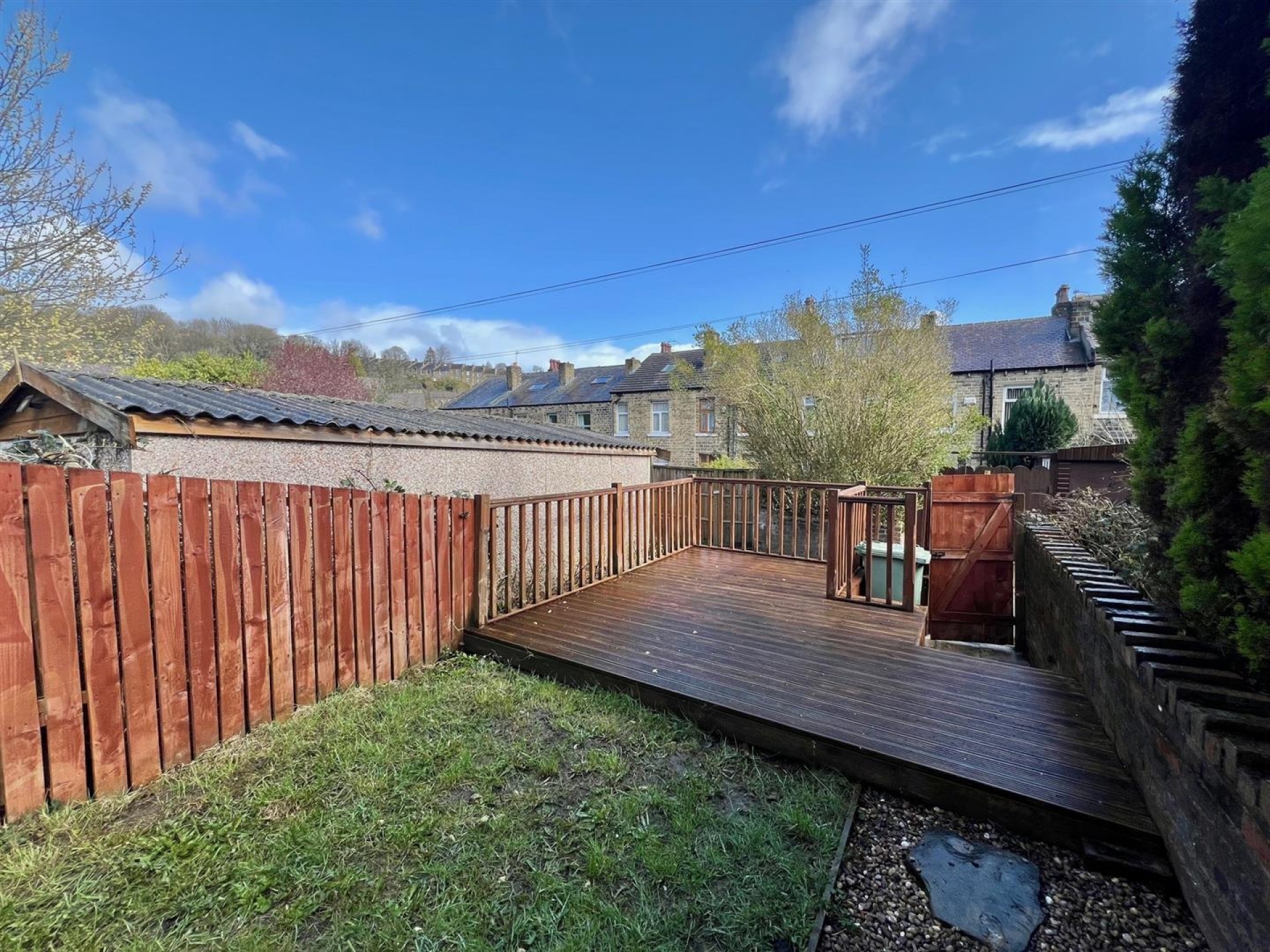 Images for Arnold Avenue, Huddersfield