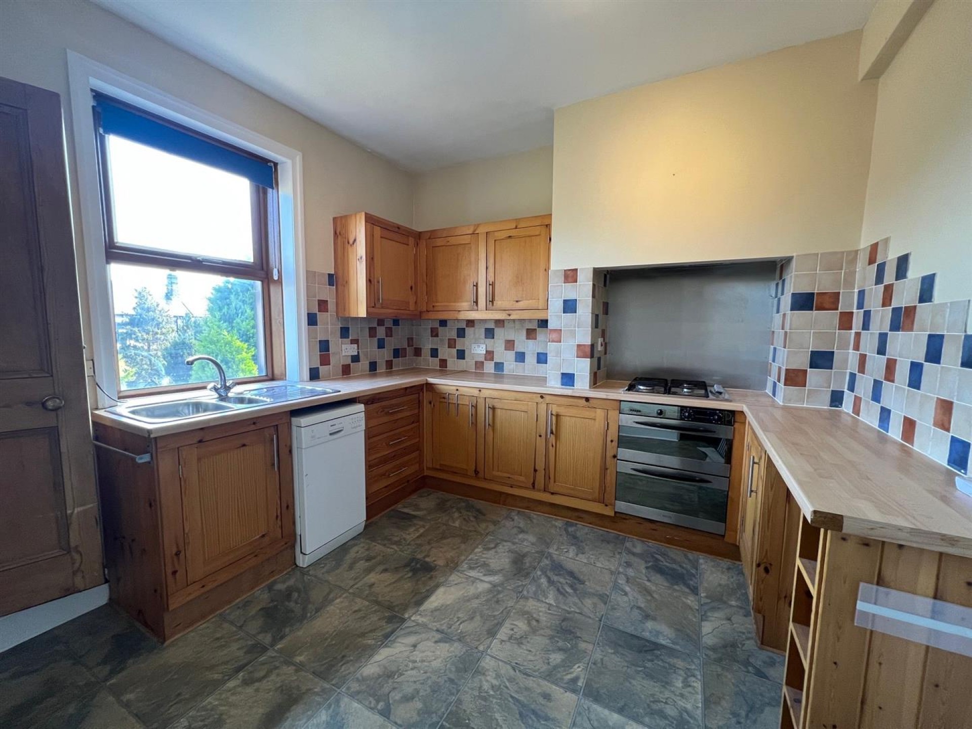 Images for Arnold Avenue, Huddersfield