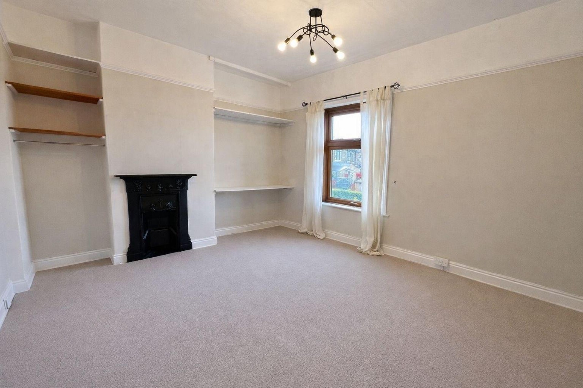 Images for Arnold Avenue, Huddersfield