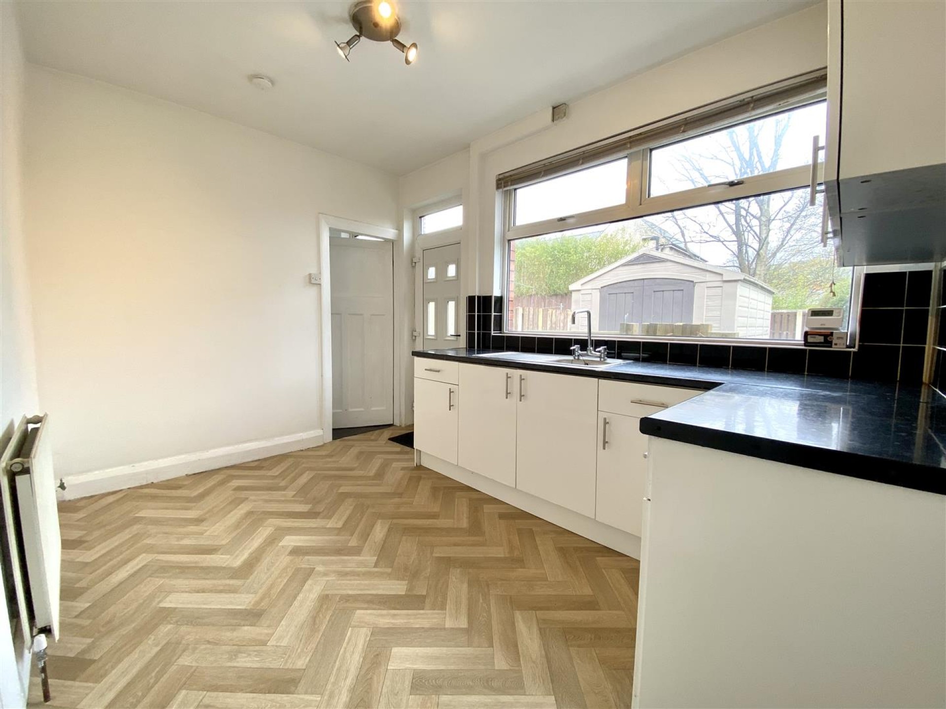 Images for Ovenden Close, Halifax