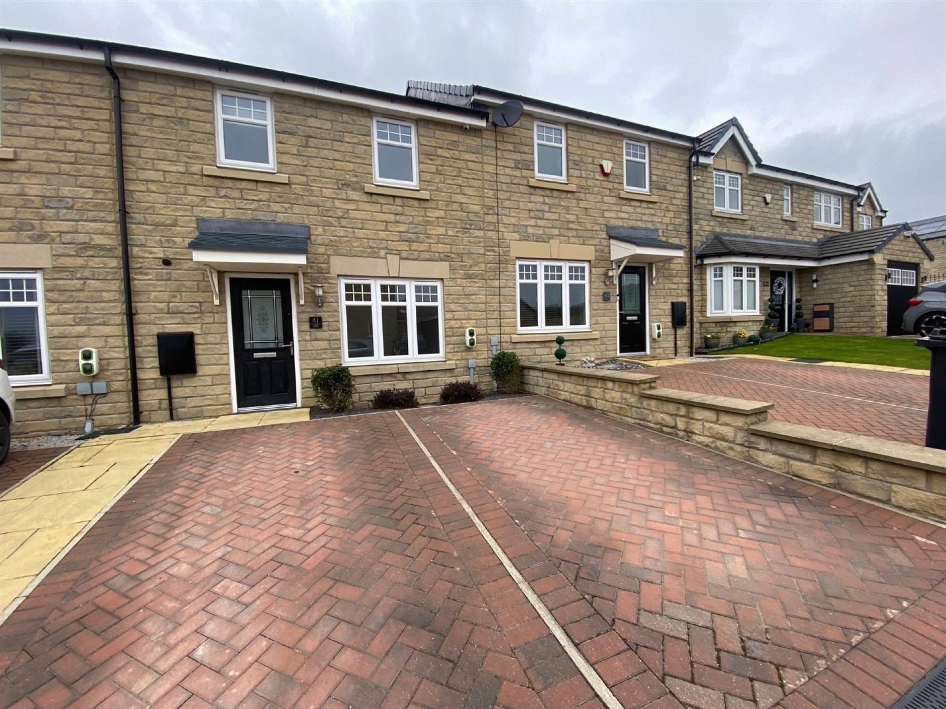 Images for Forest Court, Huddersfield