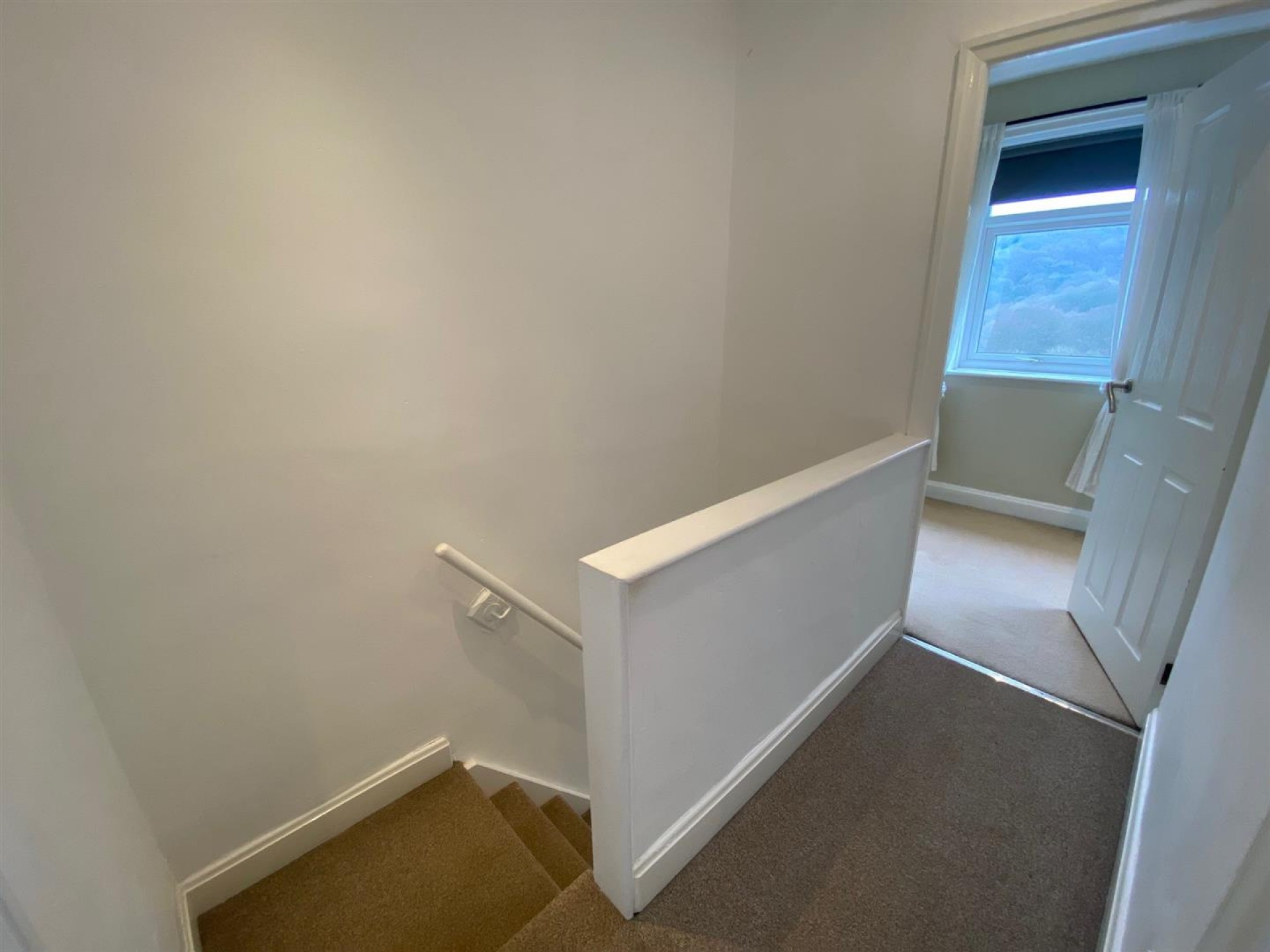 Images for Overdale, Triangle, Halifax