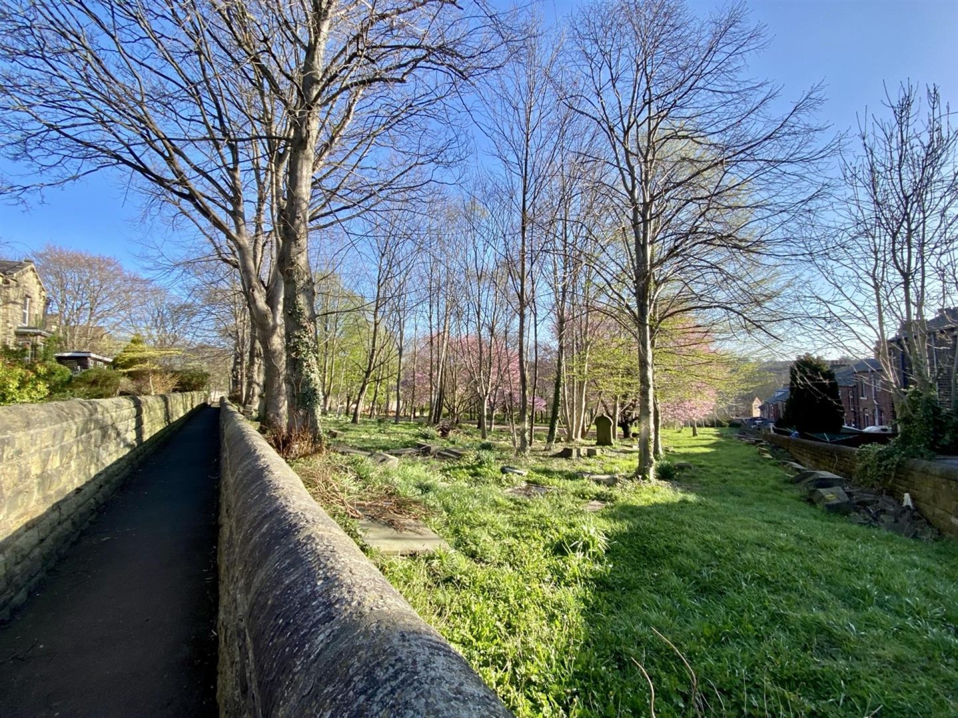 Images for Churchfield Terrace, Liversedge