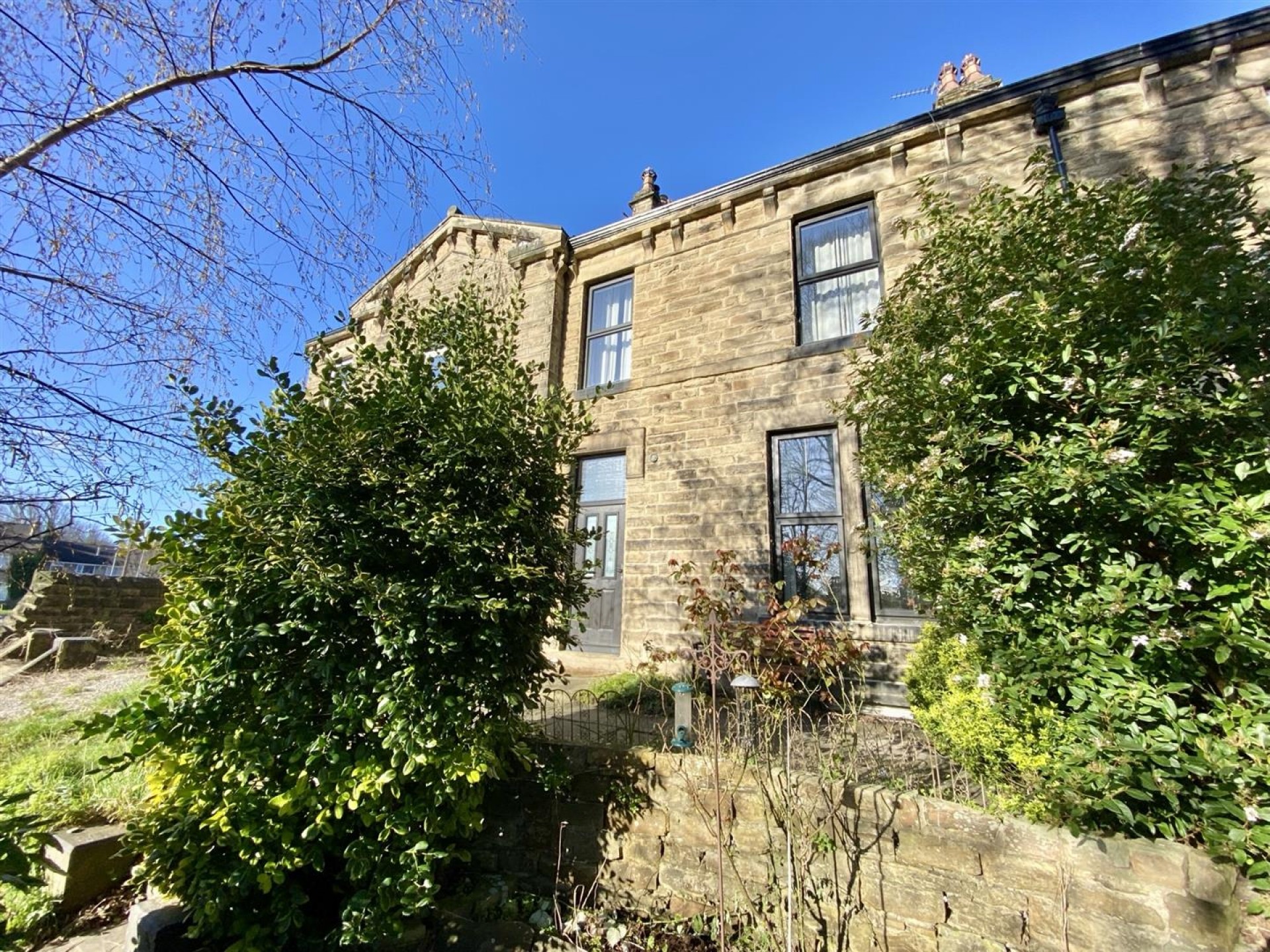 Images for Churchfield Terrace, Liversedge