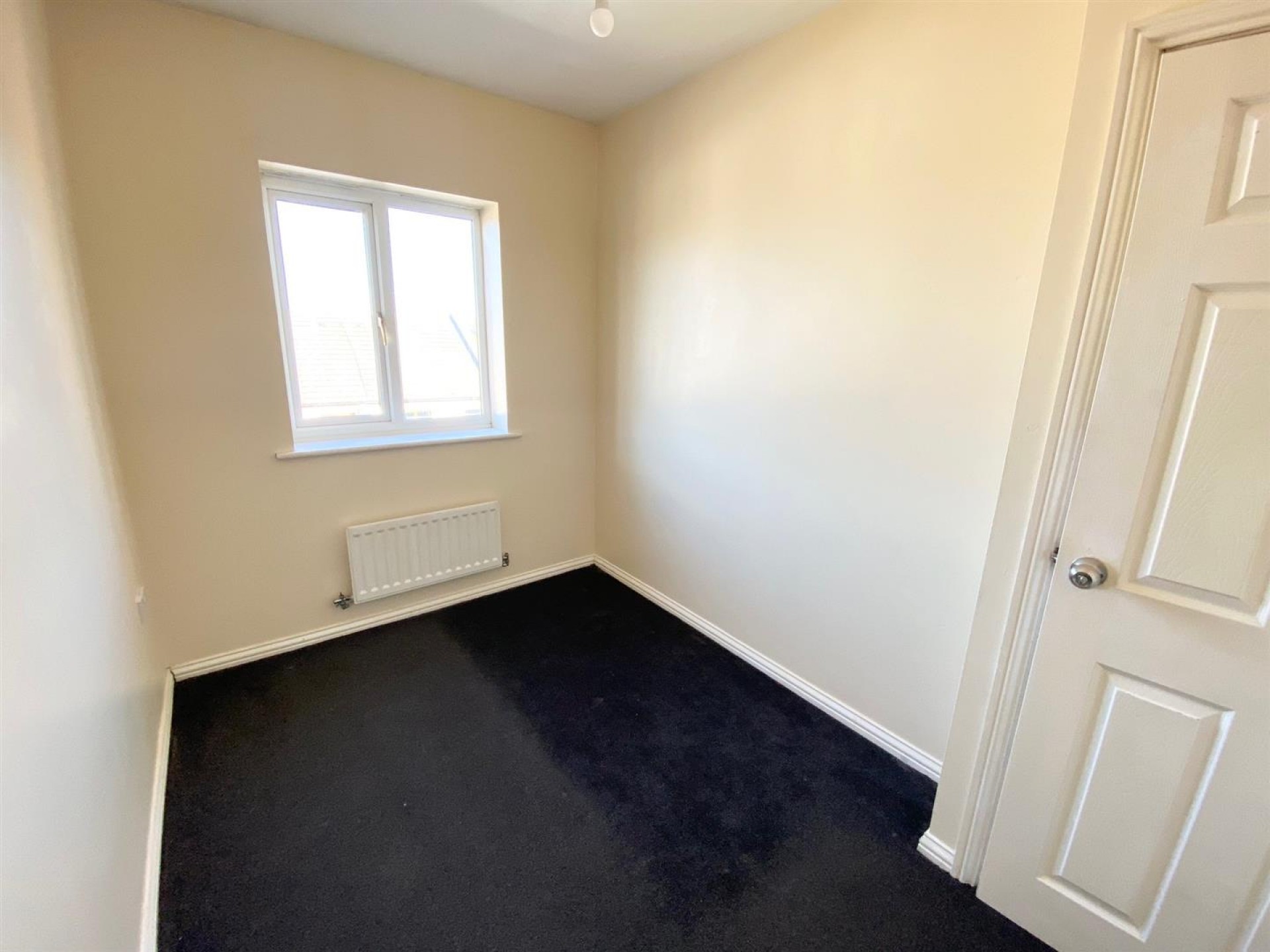 Images for Greenlea Court, Huddersfield