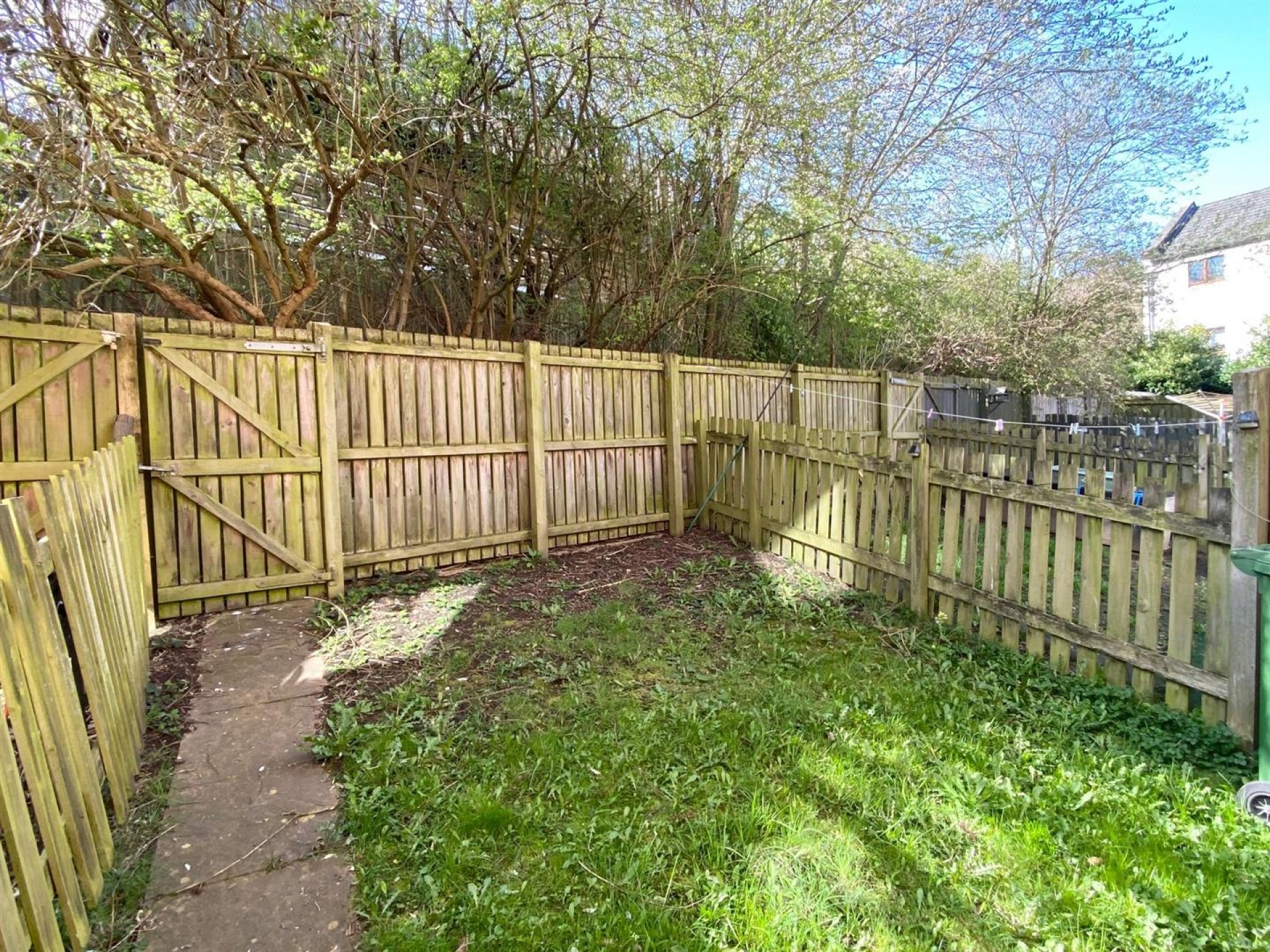 Images for Greenlea Court, Huddersfield