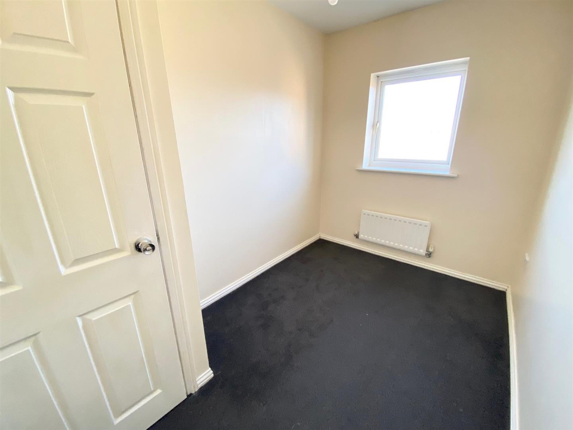 Images for Greenlea Court, Huddersfield