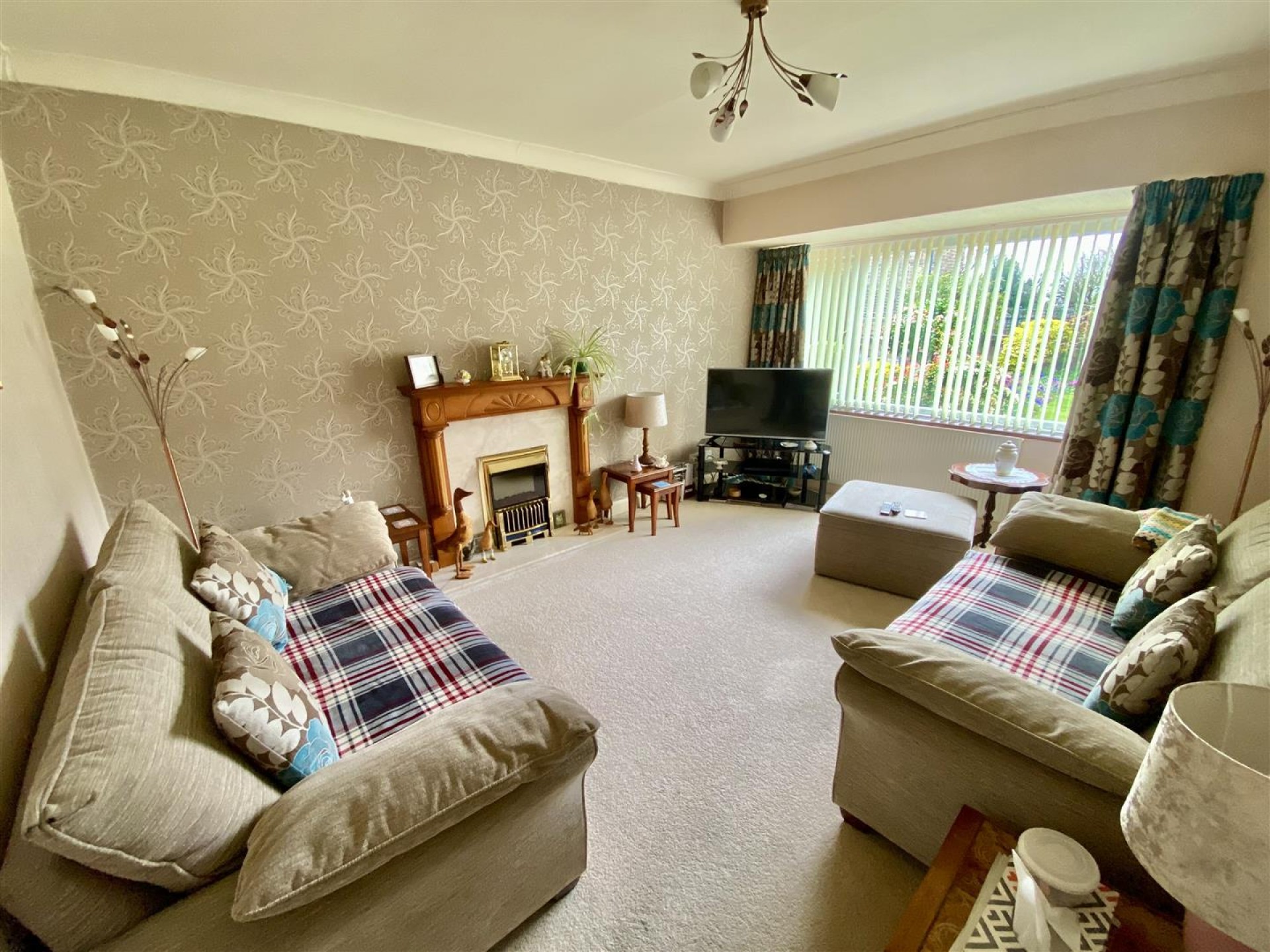 Images for Quarryfields, Mirfield