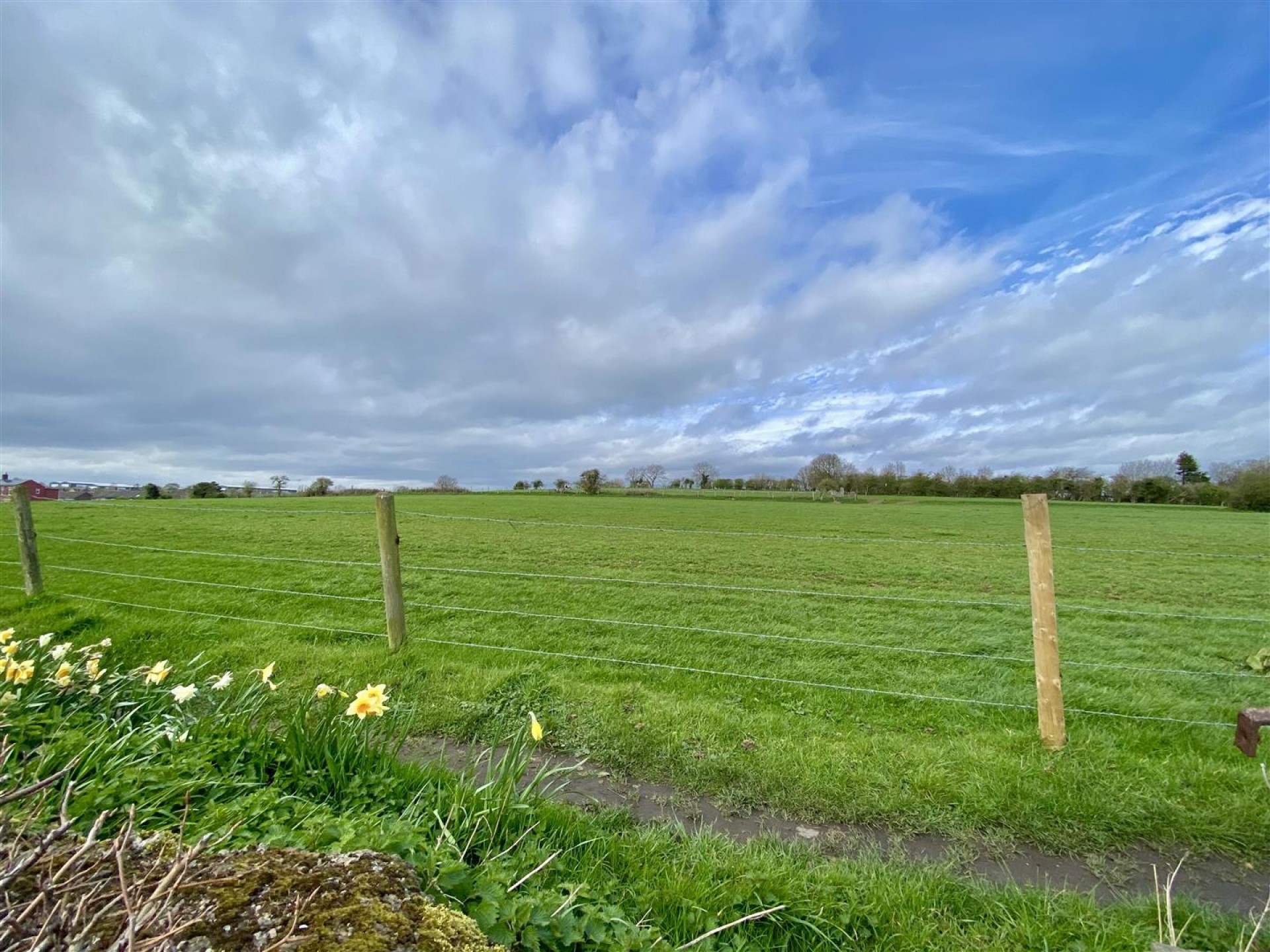 Images for Quarryfields, Mirfield