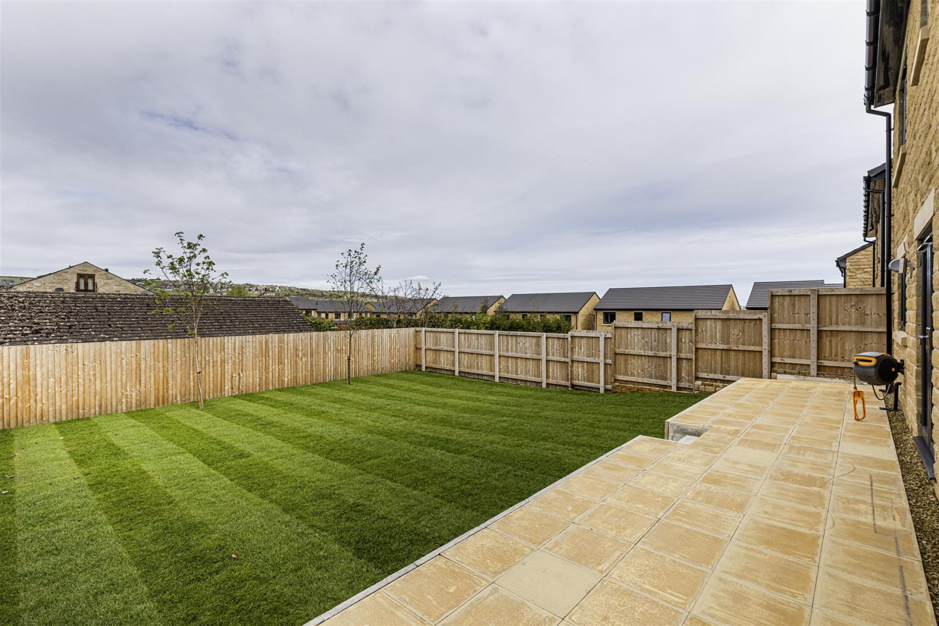 Images for Acorn Rise, Linthwaite, Huddersfield