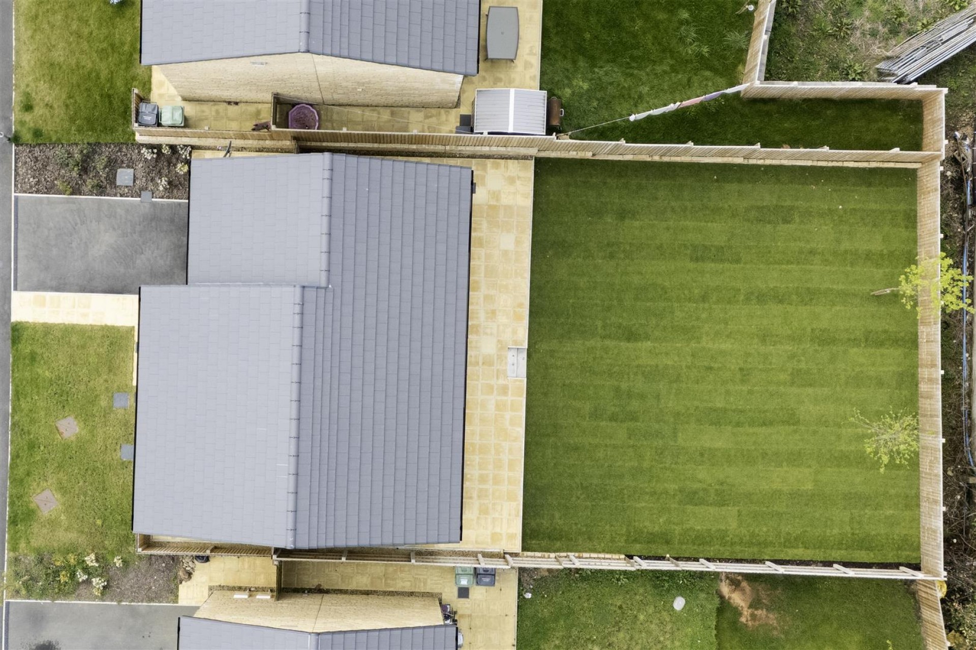 Images for Acorn Rise, Linthwaite, Huddersfield