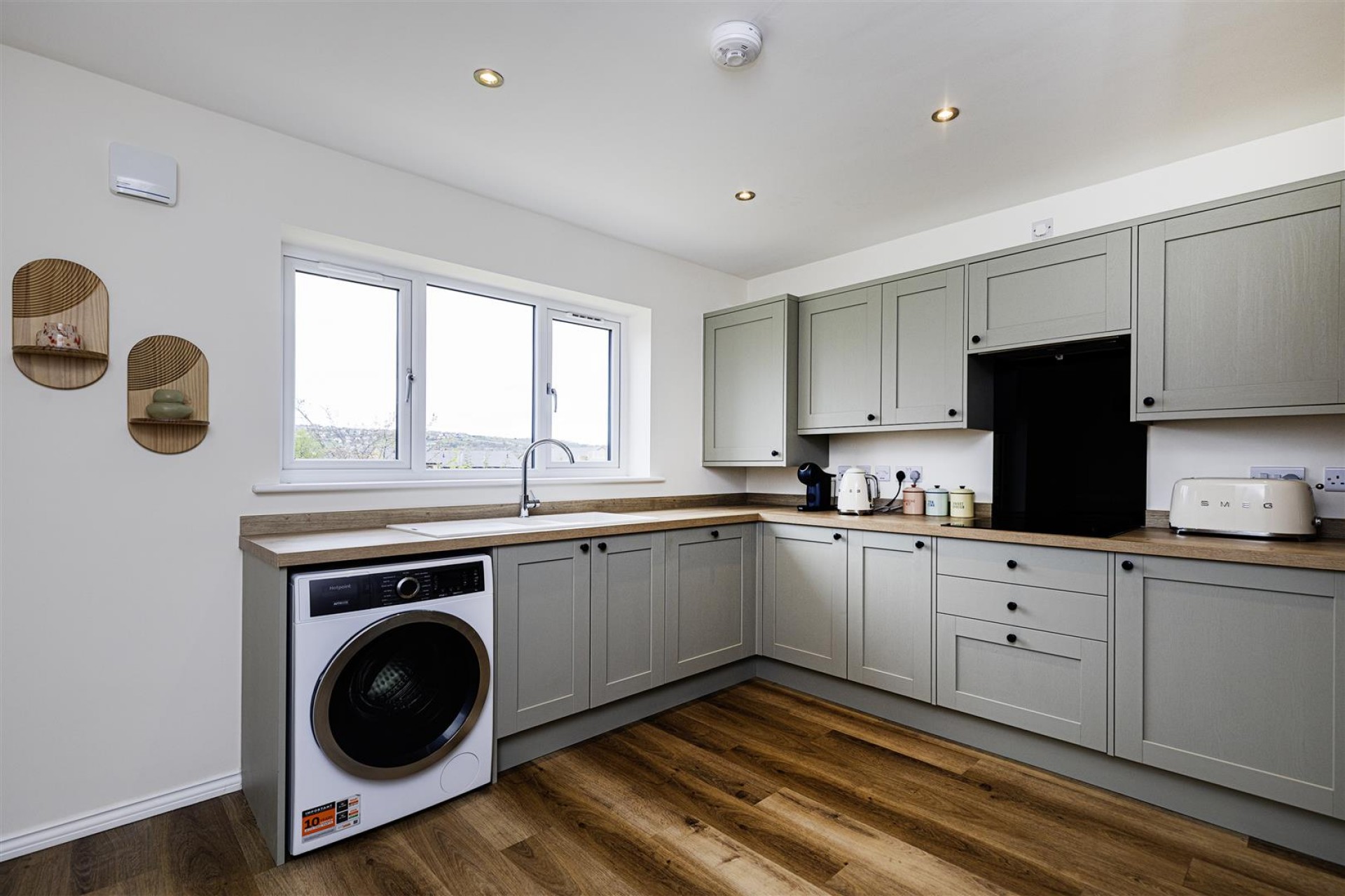 Images for Acorn Rise, Linthwaite, Huddersfield