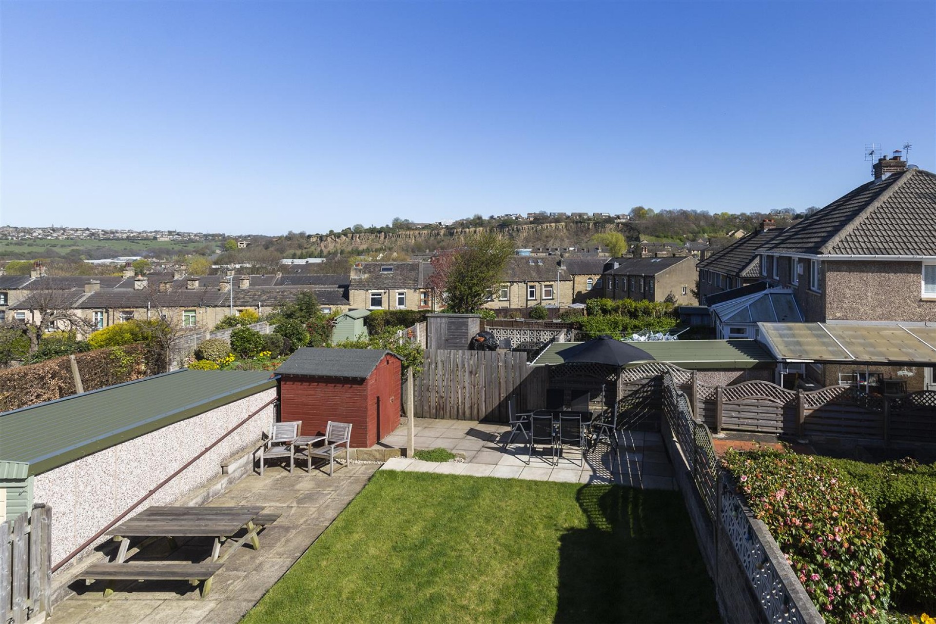 Images for Close Lea, Rastrick, Brighouse