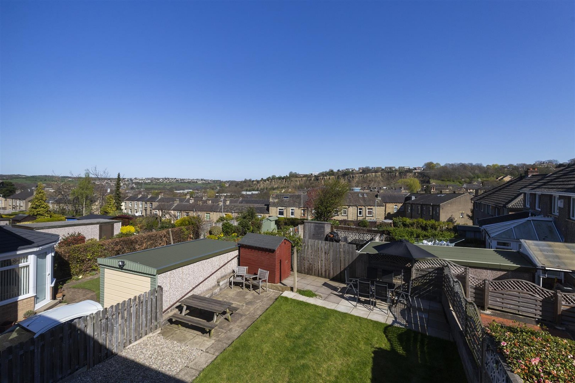 Images for Close Lea, Rastrick, Brighouse