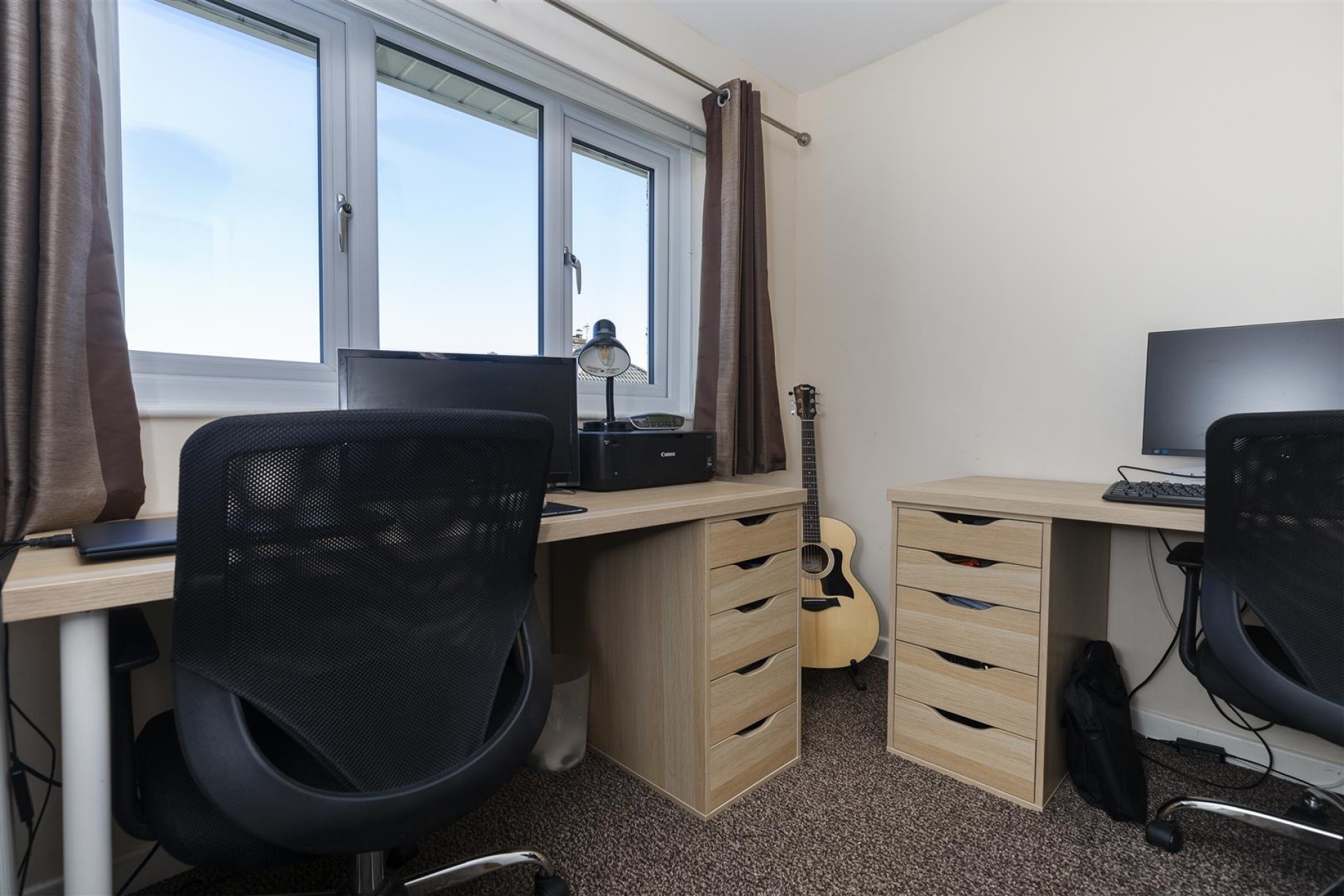 Images for Close Lea, Rastrick, Brighouse