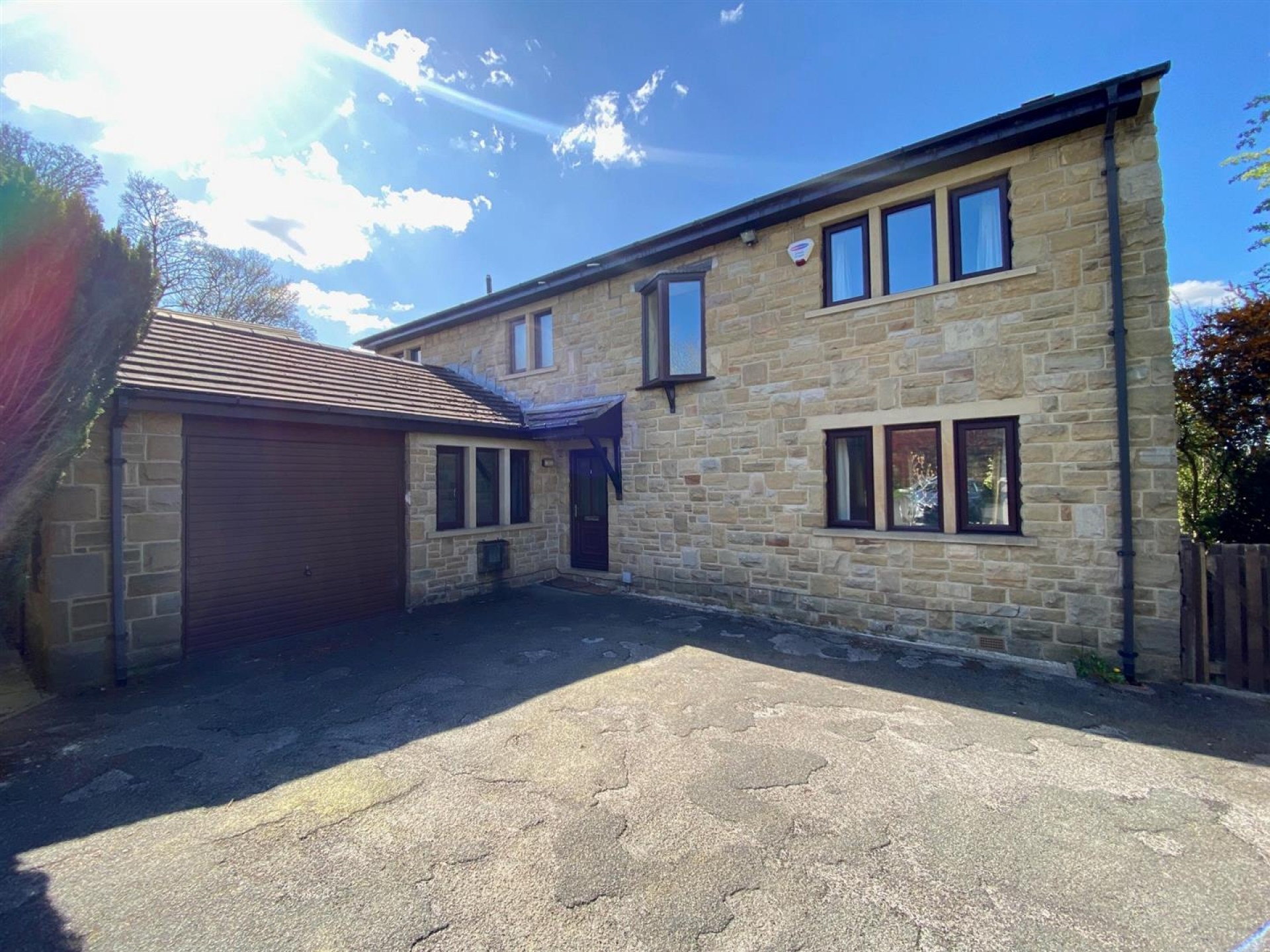 Images for Stonecroft Gardens, Shepley, Huddersfield