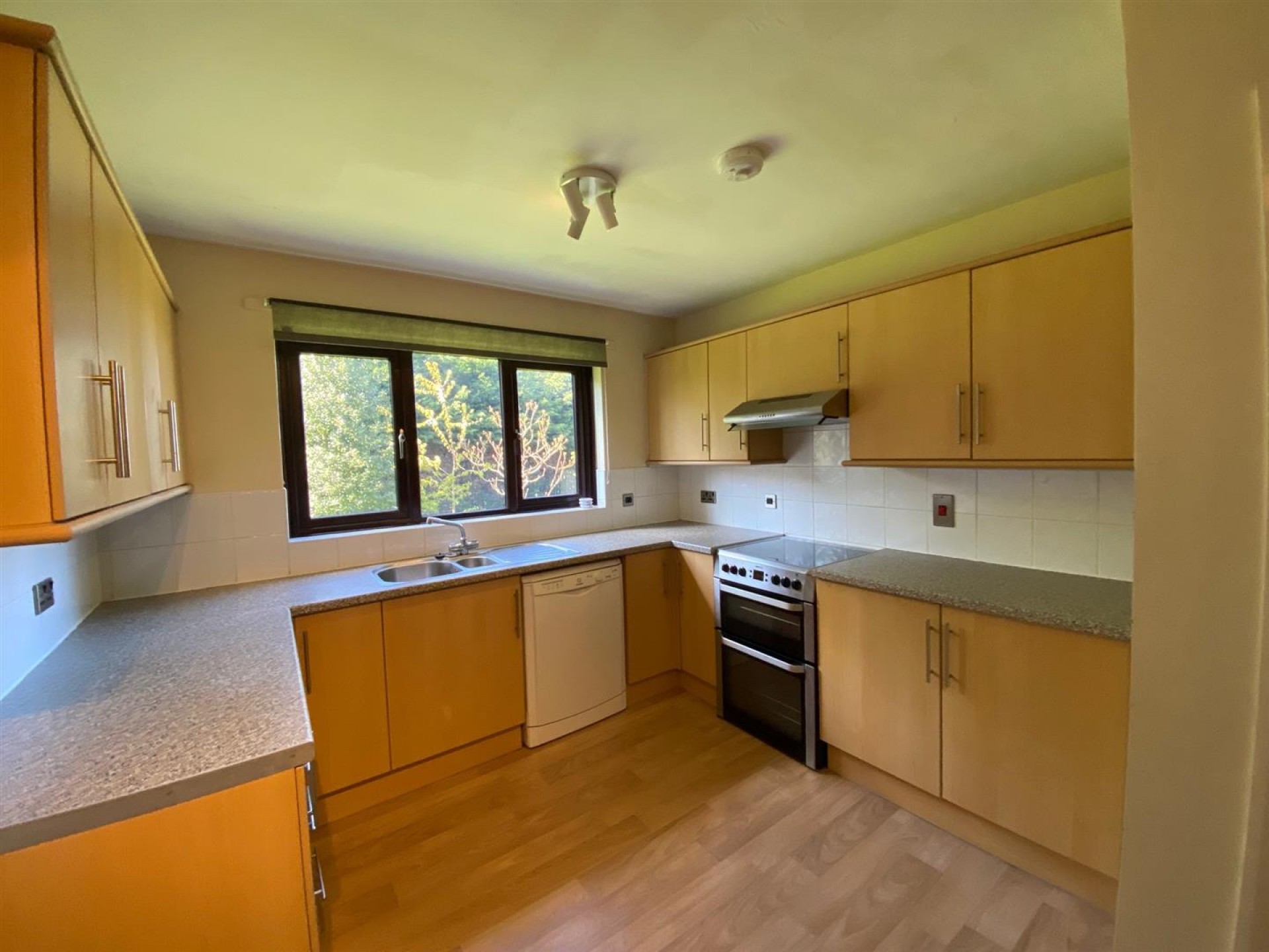 Images for Stonecroft Gardens, Shepley, Huddersfield