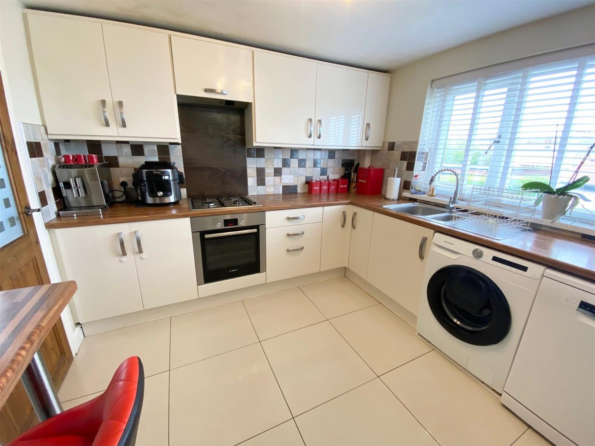 Images for Cromarty Avenue, Huddersfield