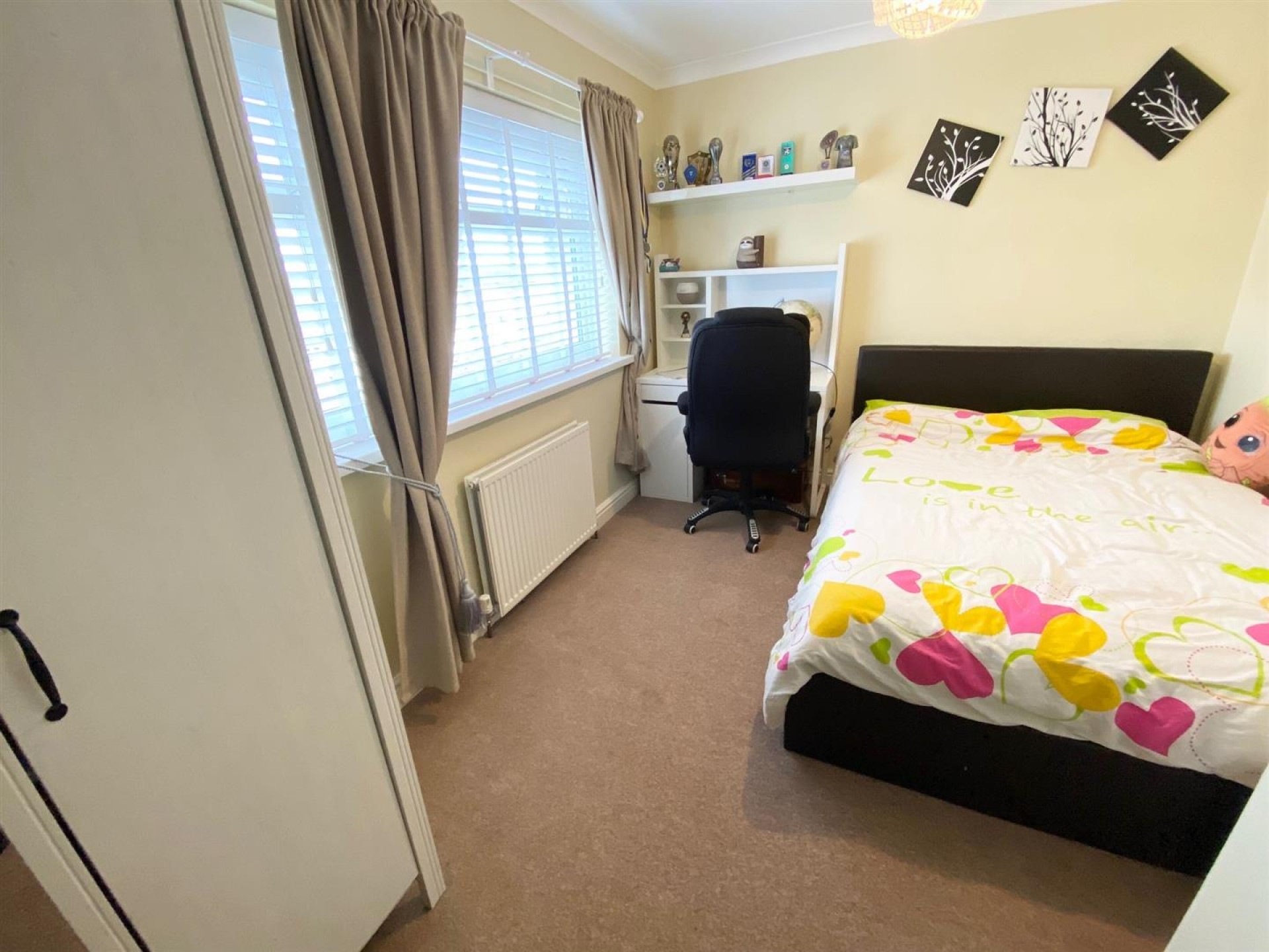 Images for Cromarty Avenue, Huddersfield