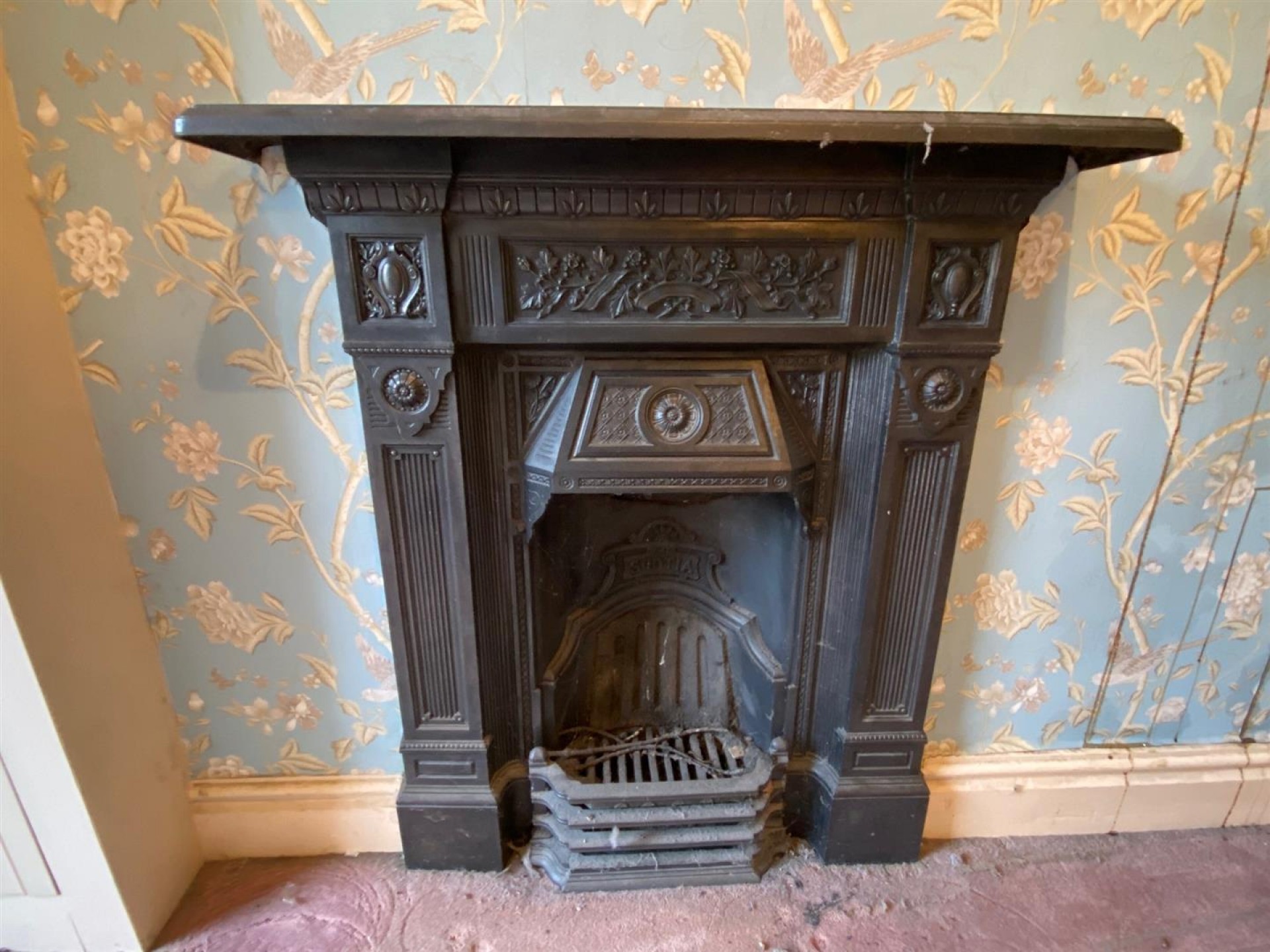 Images for Dodds Royd, Berry Brow, Huddersfield