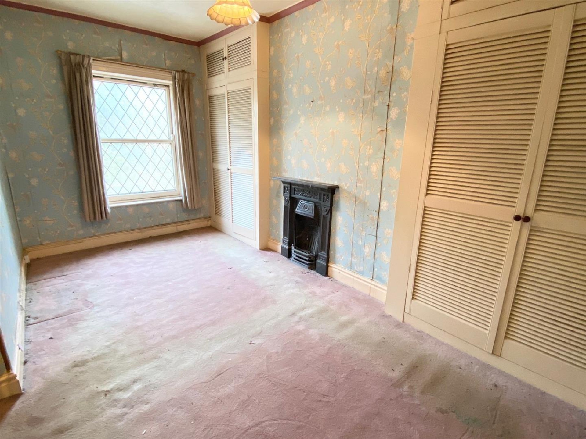 Images for Dodds Royd, Berry Brow, Huddersfield