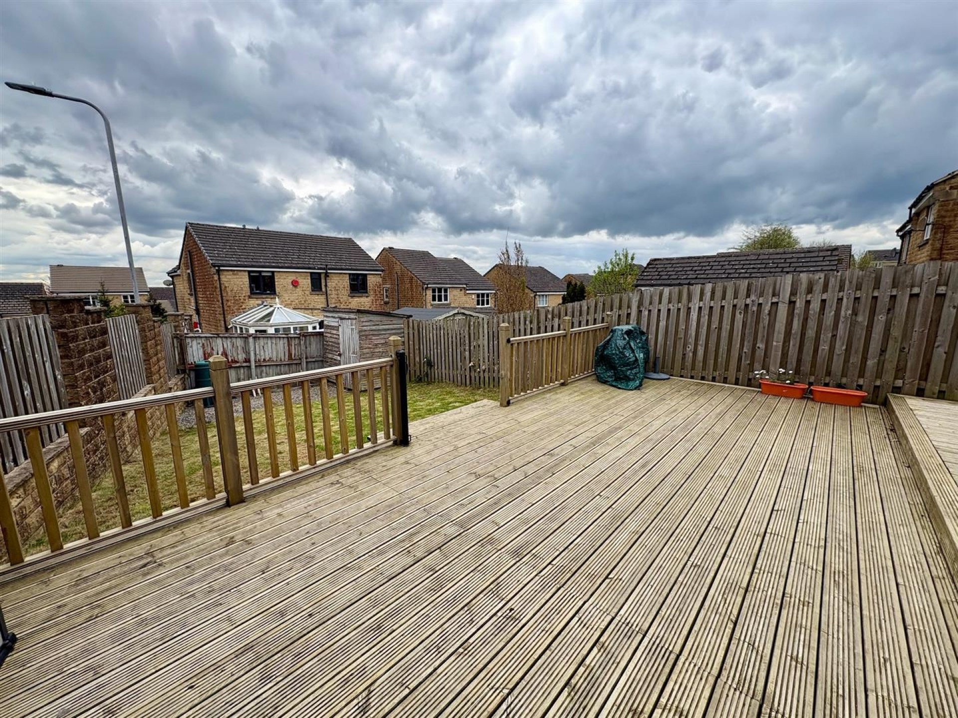 Images for Bradshaw View, Queensbury