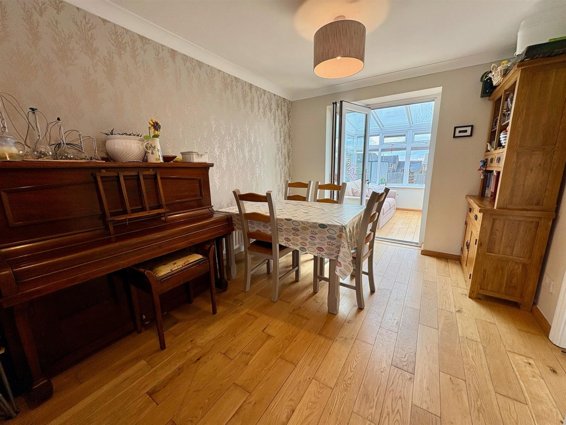 Images for Bradshaw View, Queensbury