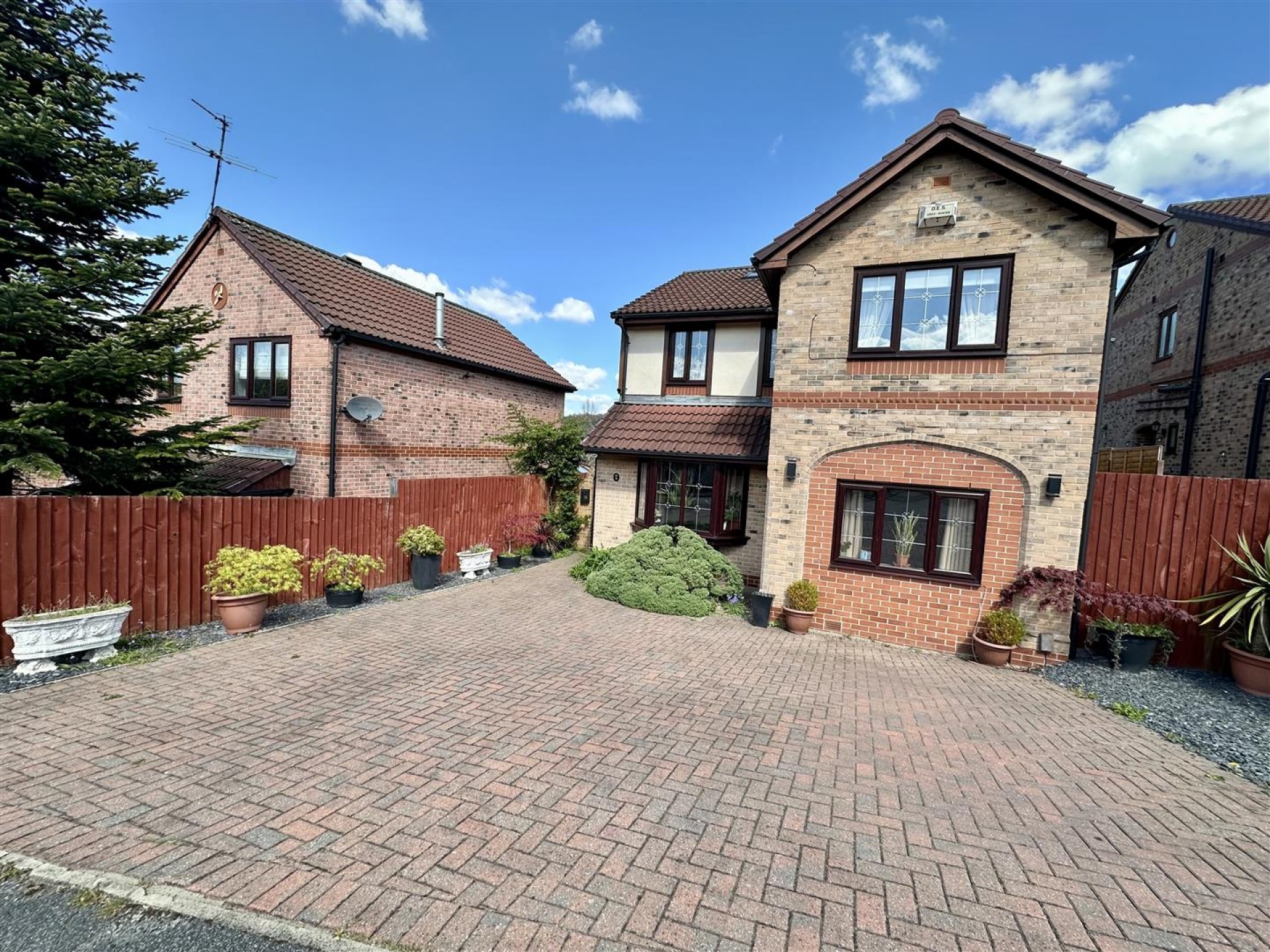 Images for The Burrows, Batley