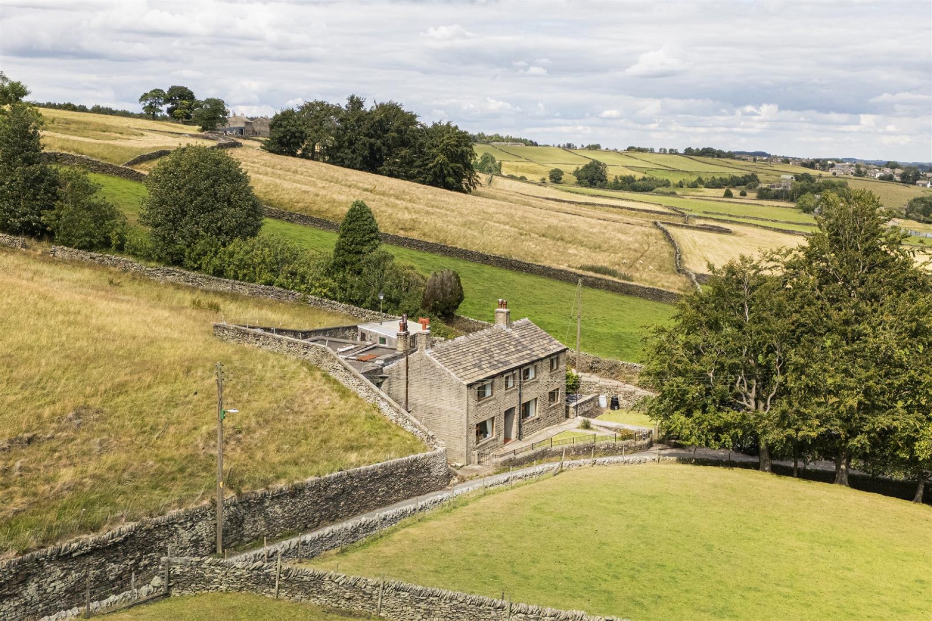 Images for Flush House Lane, Holmbridge, Holmfirth