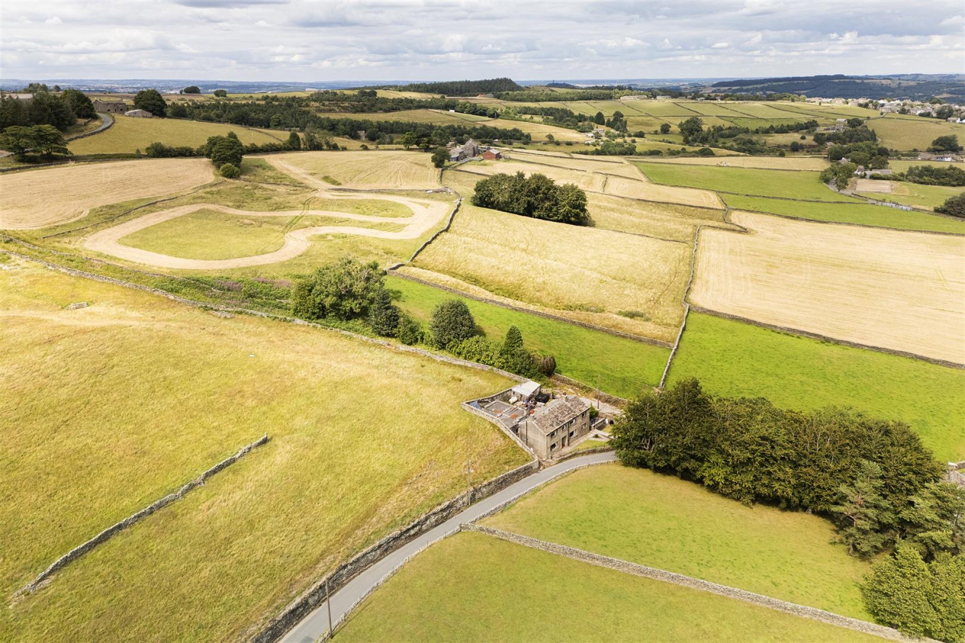 Images for Flush House Lane, Holmbridge, Holmfirth