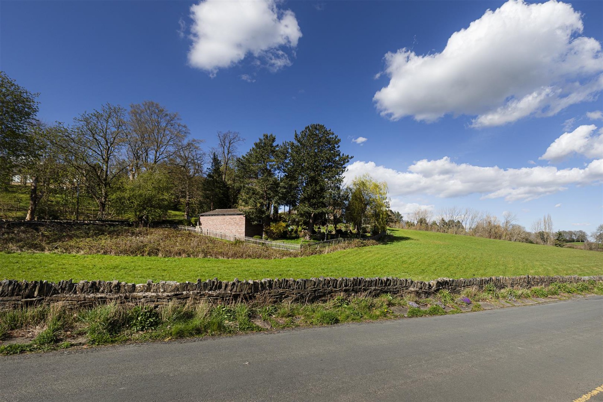 Images for Arkenley Lane, Huddersfield