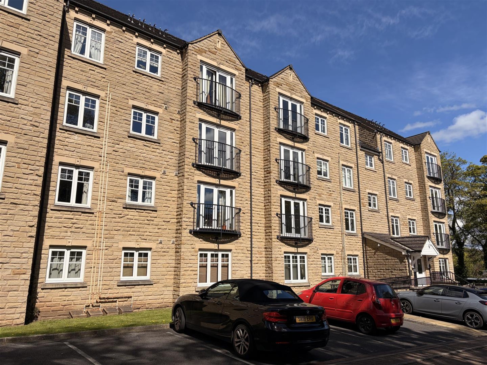 Images for Flugel Way, Huddersfield