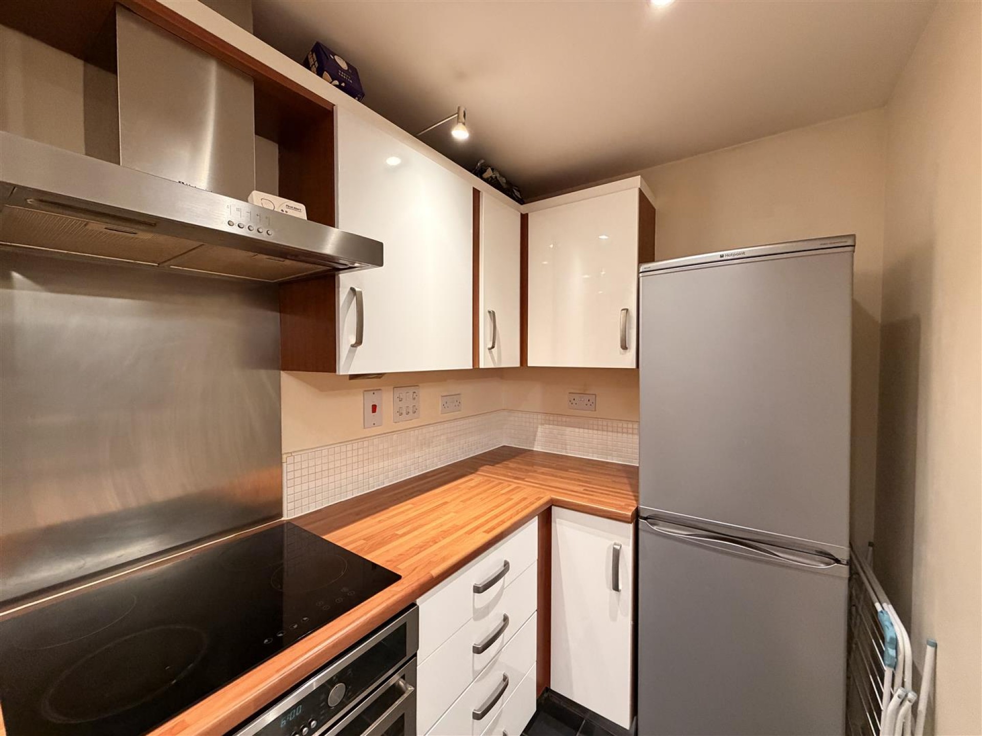 Images for Flugel Way, Huddersfield