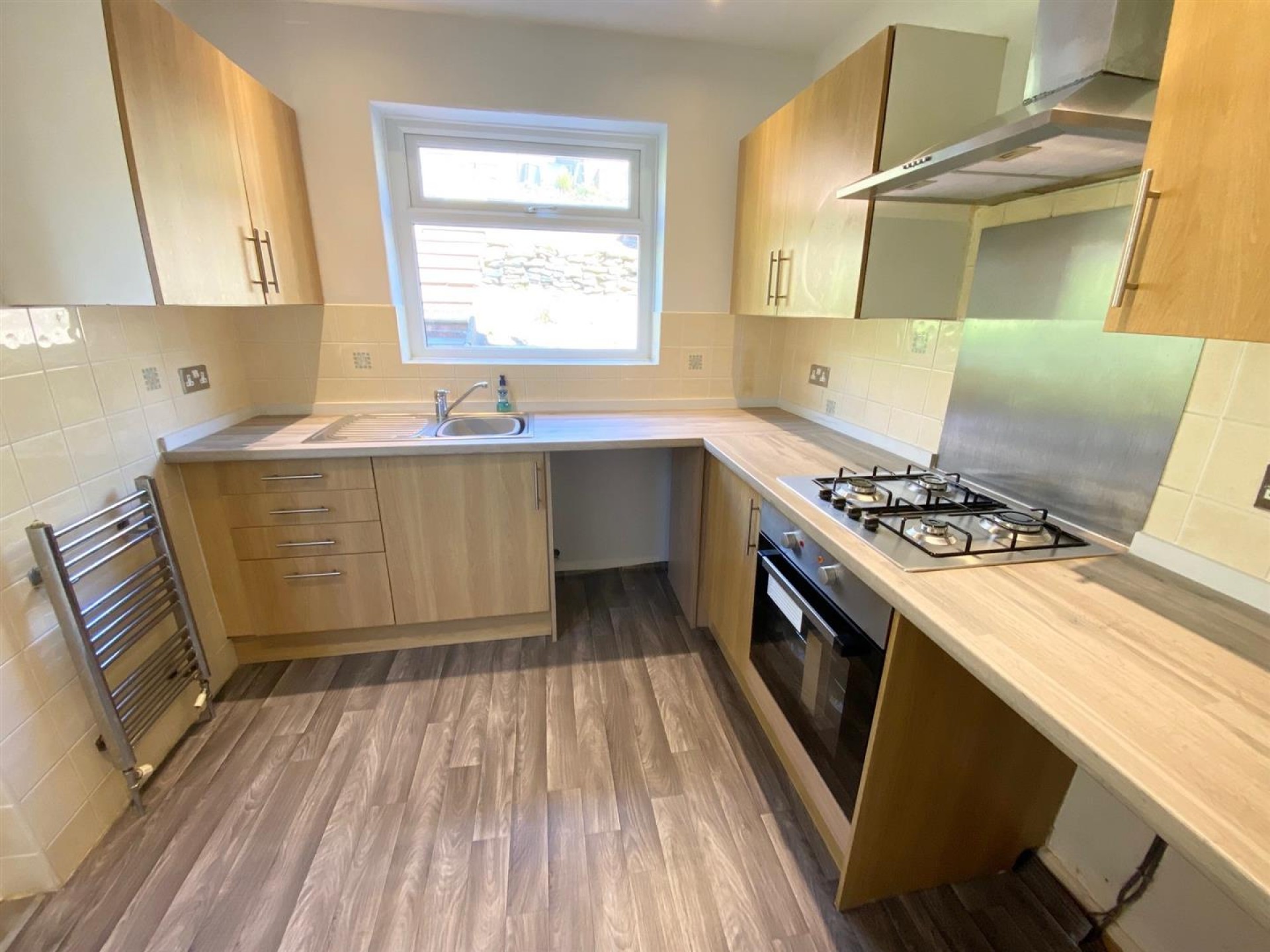Images for Wheatfield Avenue, Huddersfield