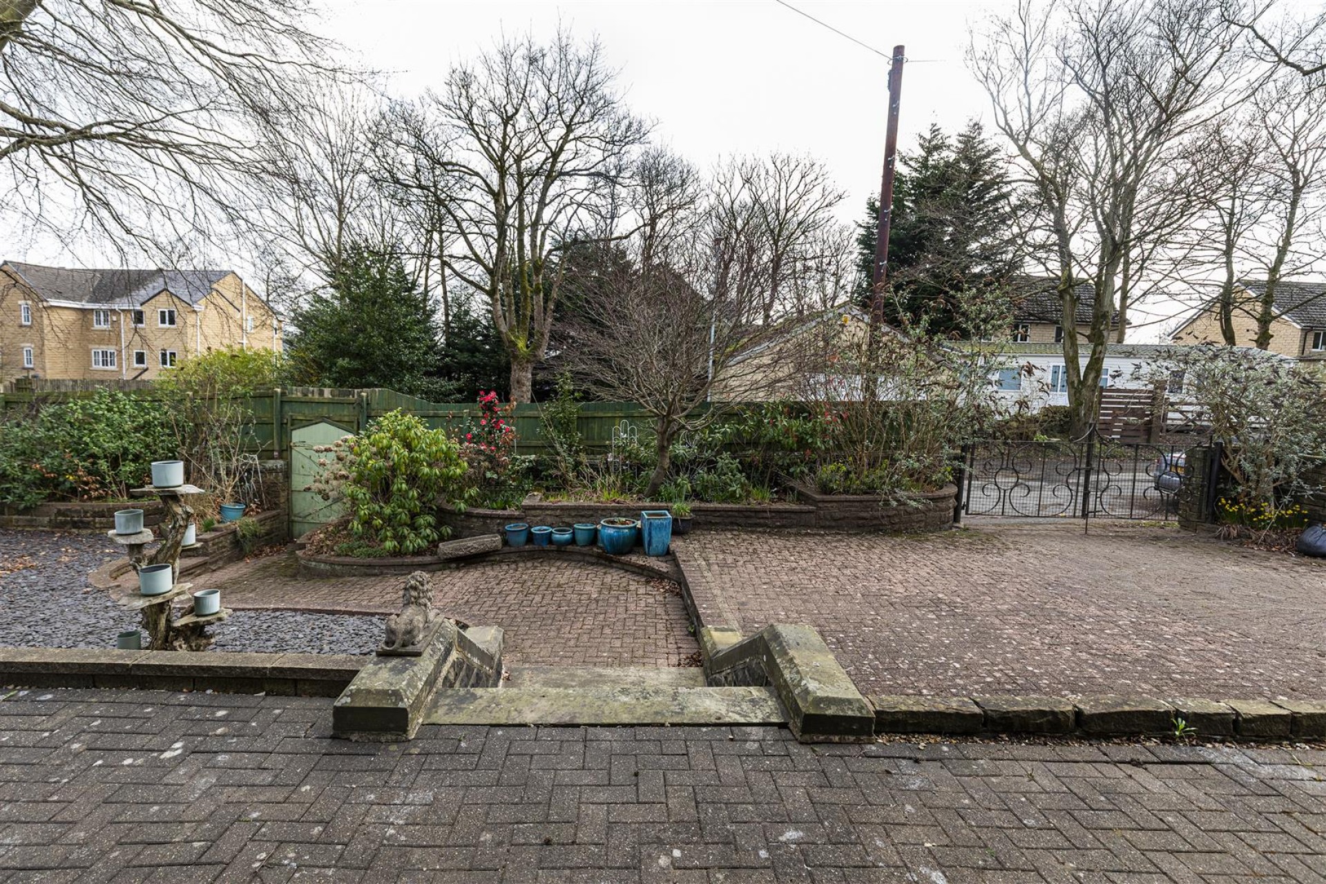 Images for Brant Avenue, Illingworth, Halifax