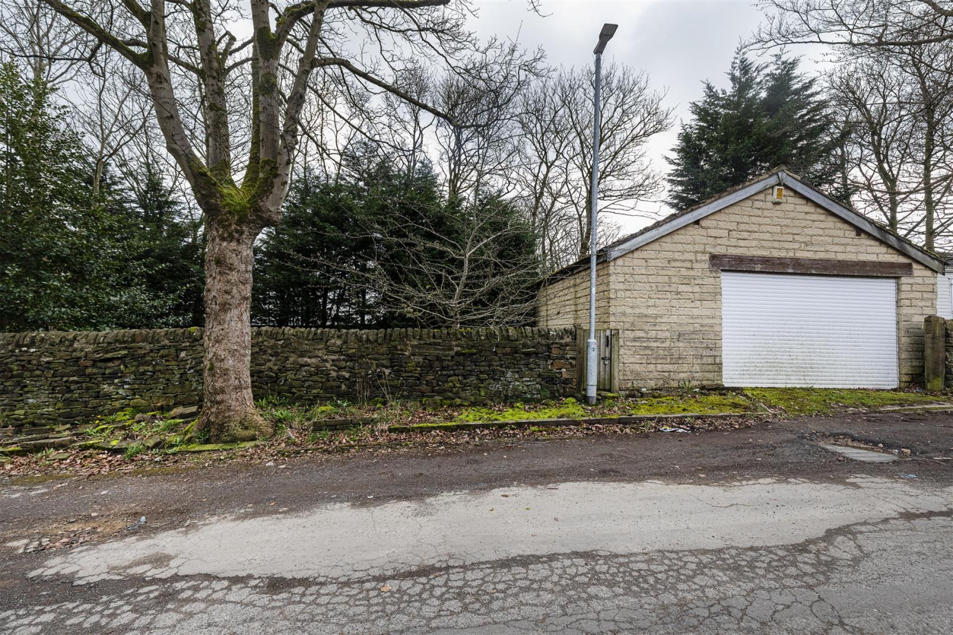 Images for Brant Avenue, Illingworth, Halifax