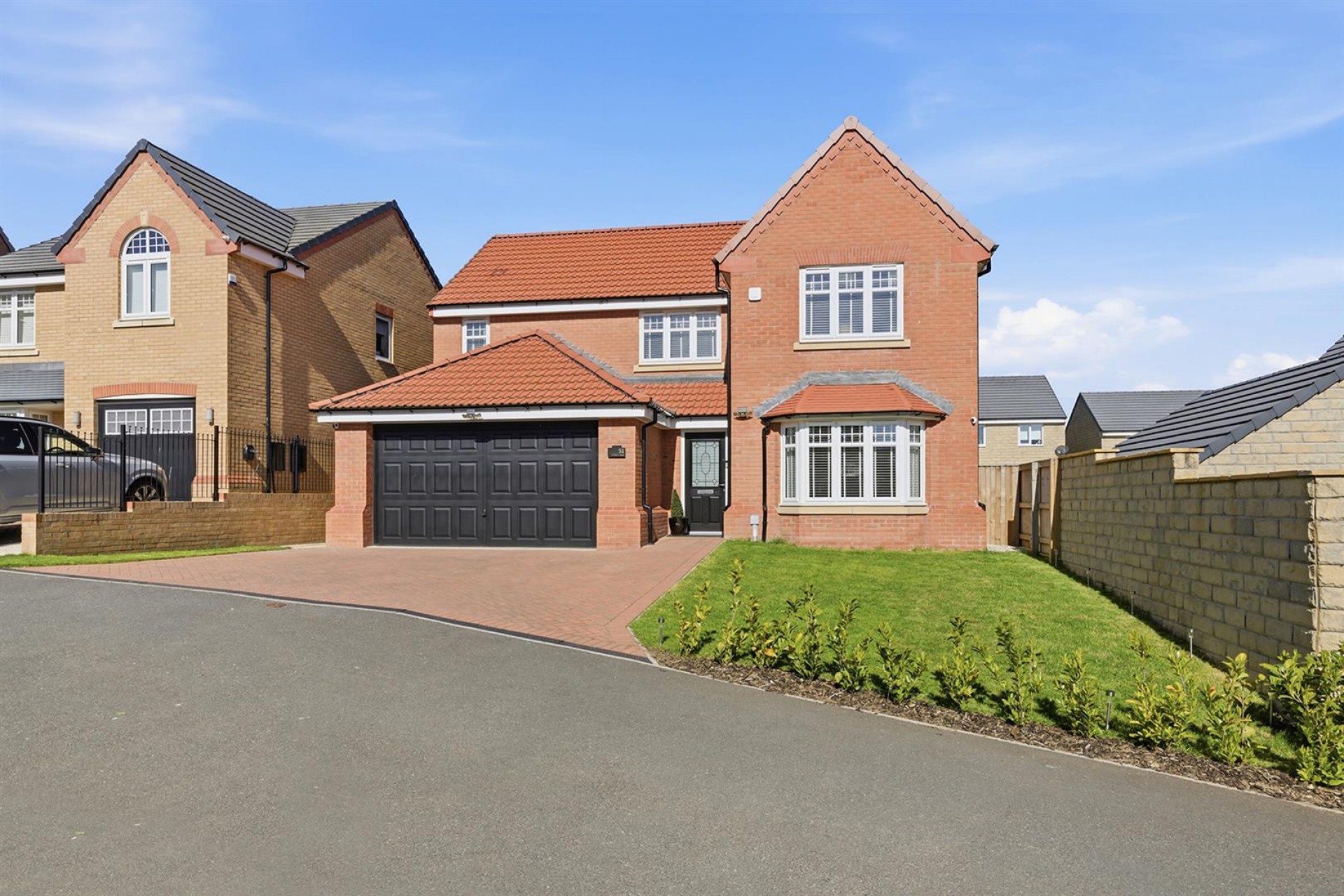 Images for Francis View, Fixby, Huddersfield