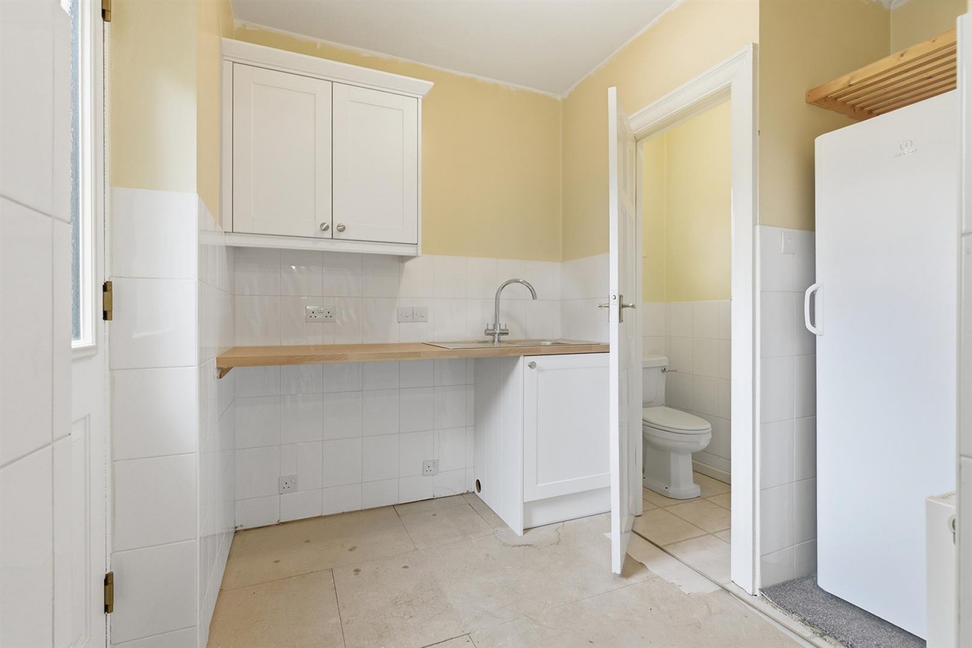 Images for Fenay Lane, Almondbury, Huddersfield