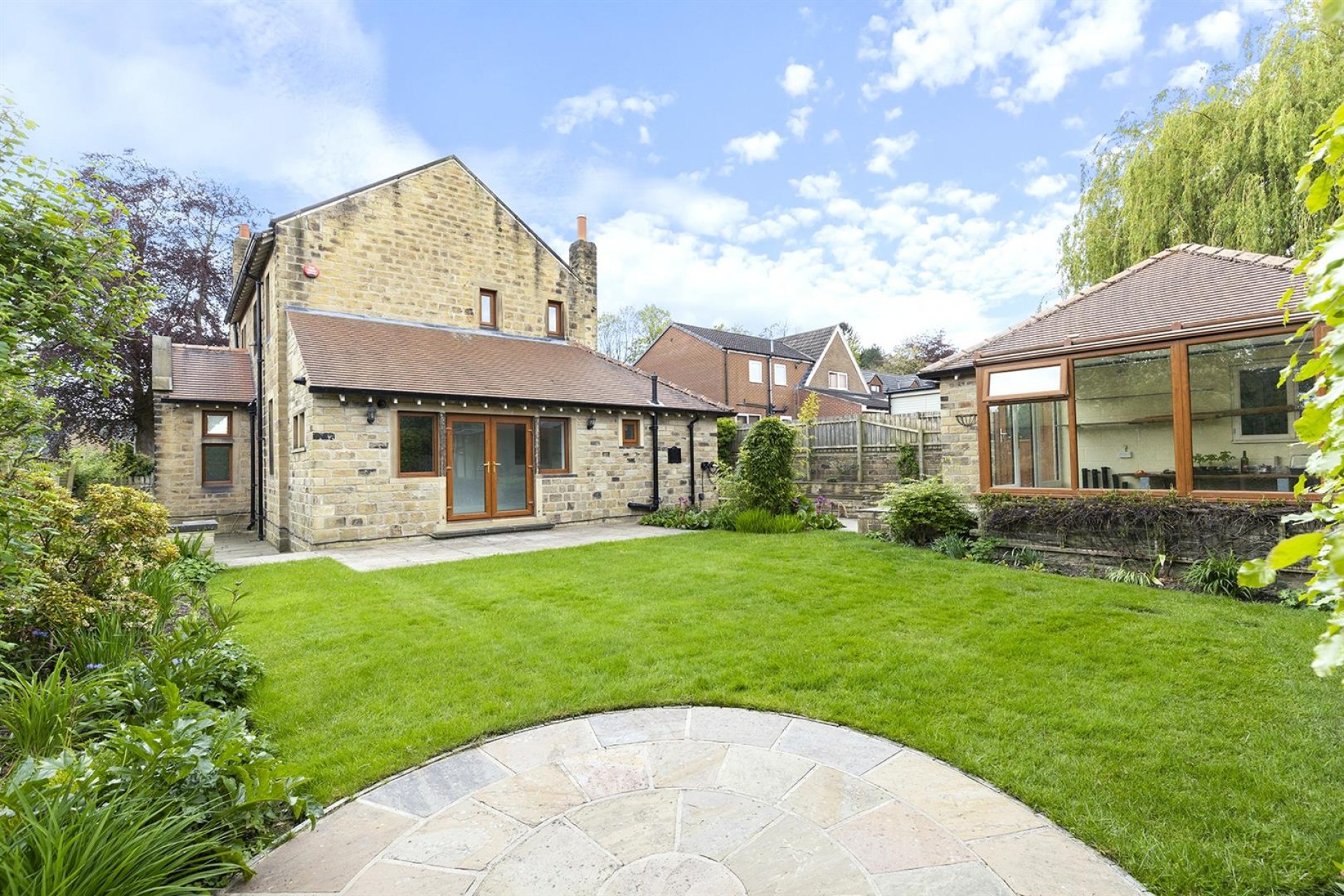 Images for Fenay Lane, Almondbury, Huddersfield