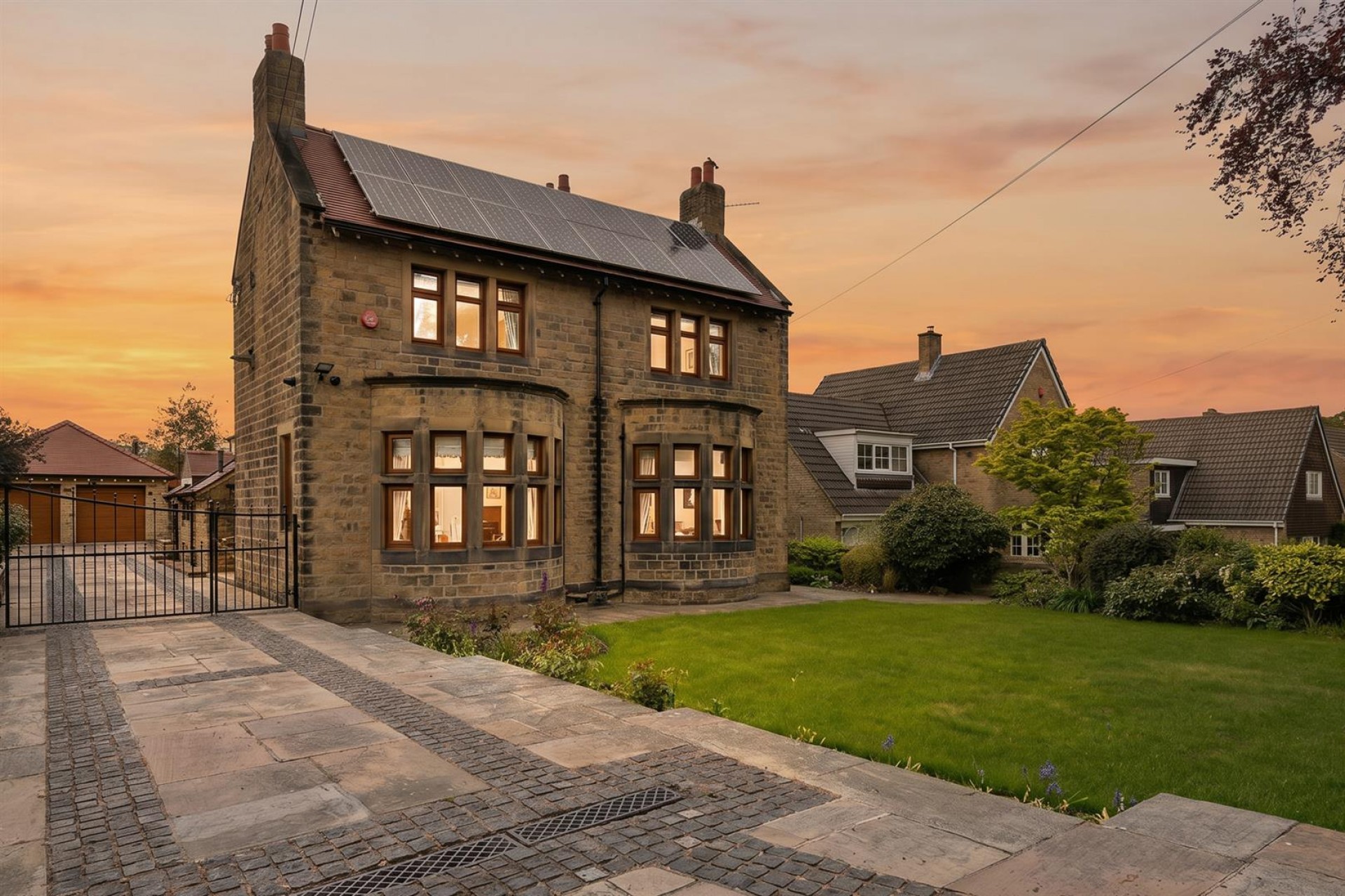 Images for Fenay Lane, Almondbury, Huddersfield