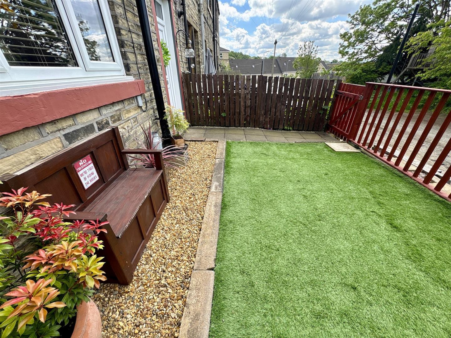 Images for Field Top, Bailiff Bridge, Brighouse