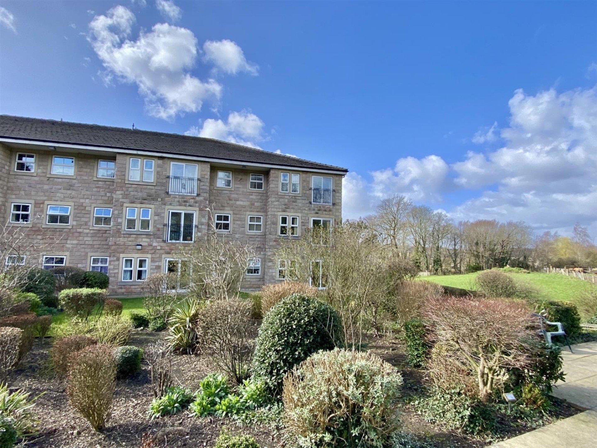 Images for Autumn Heights, Mirfield