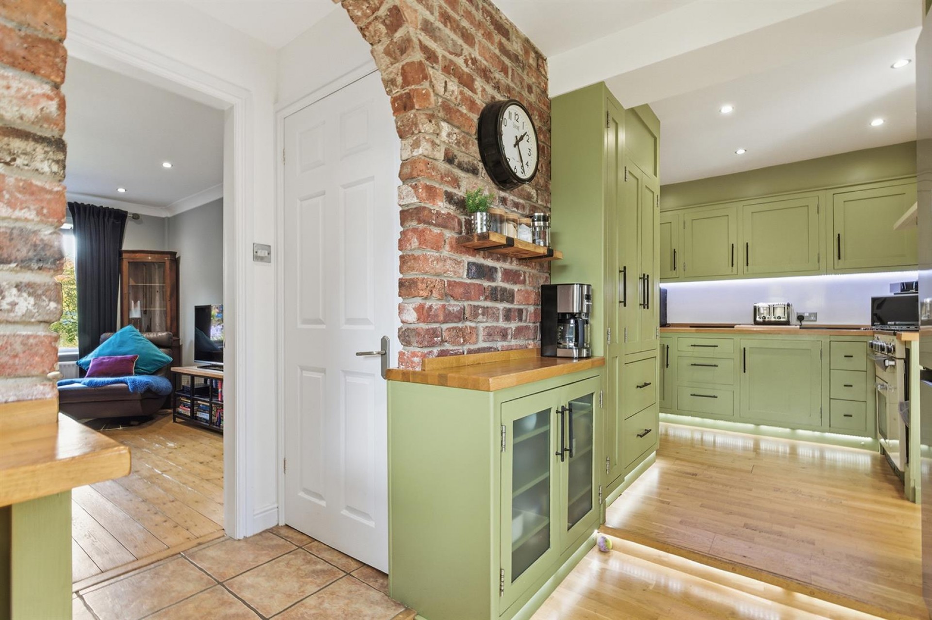 Images for Mount Avenue, Huddersfield