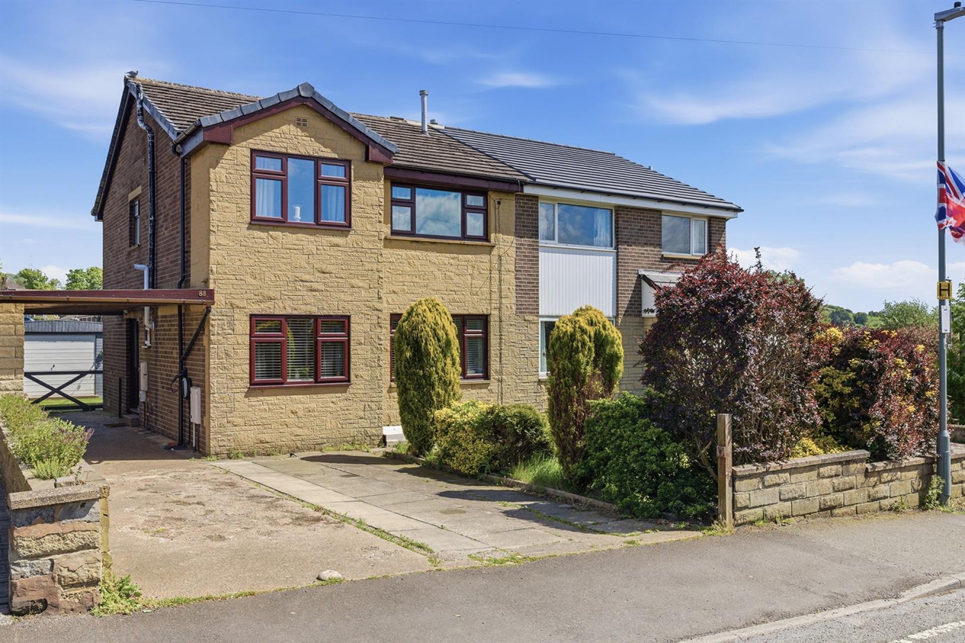 Images for New Road, Huddersfield